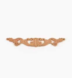 Lee Valley Project Supplies>20 1/2" Hand-Carved Horizontal Appliqué
