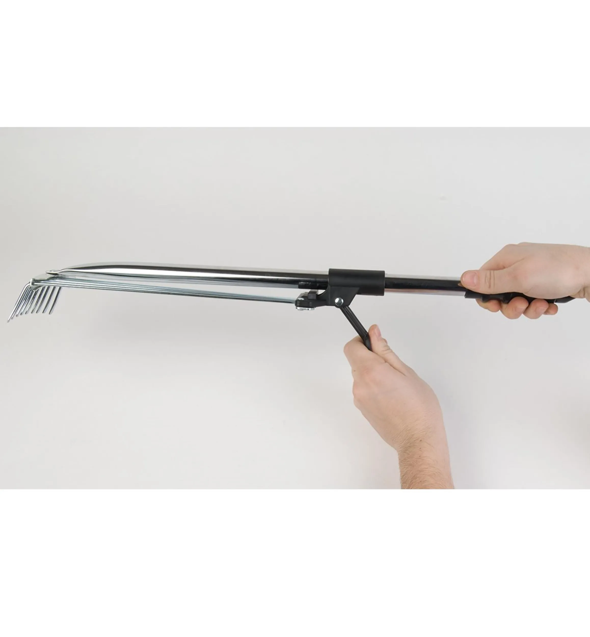 Lee Valley Lawn Care>Adjustable Fan Rakes