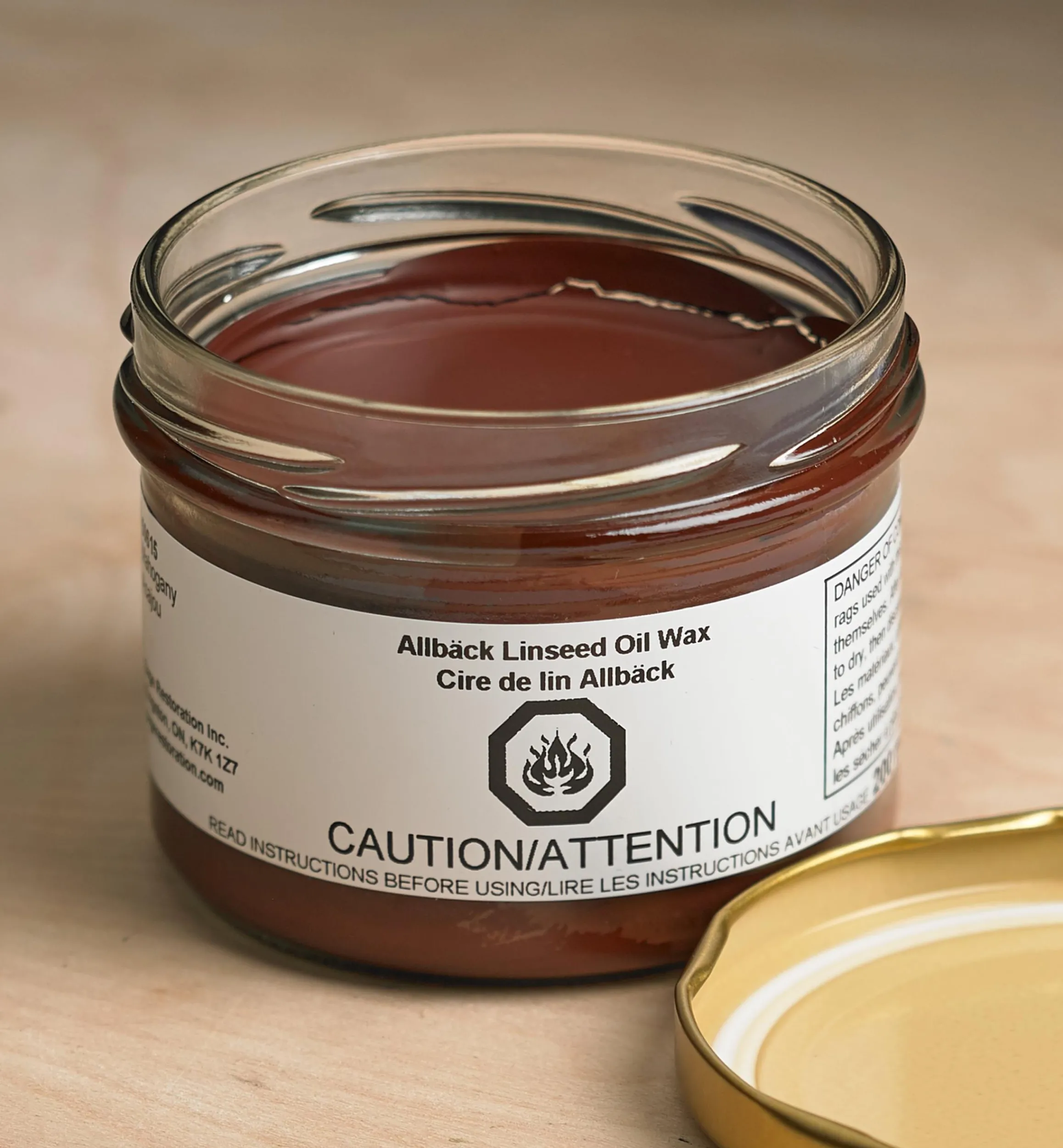 Lee Valley Supplies>Allbäck Mahogany Linseed Oil Wax
