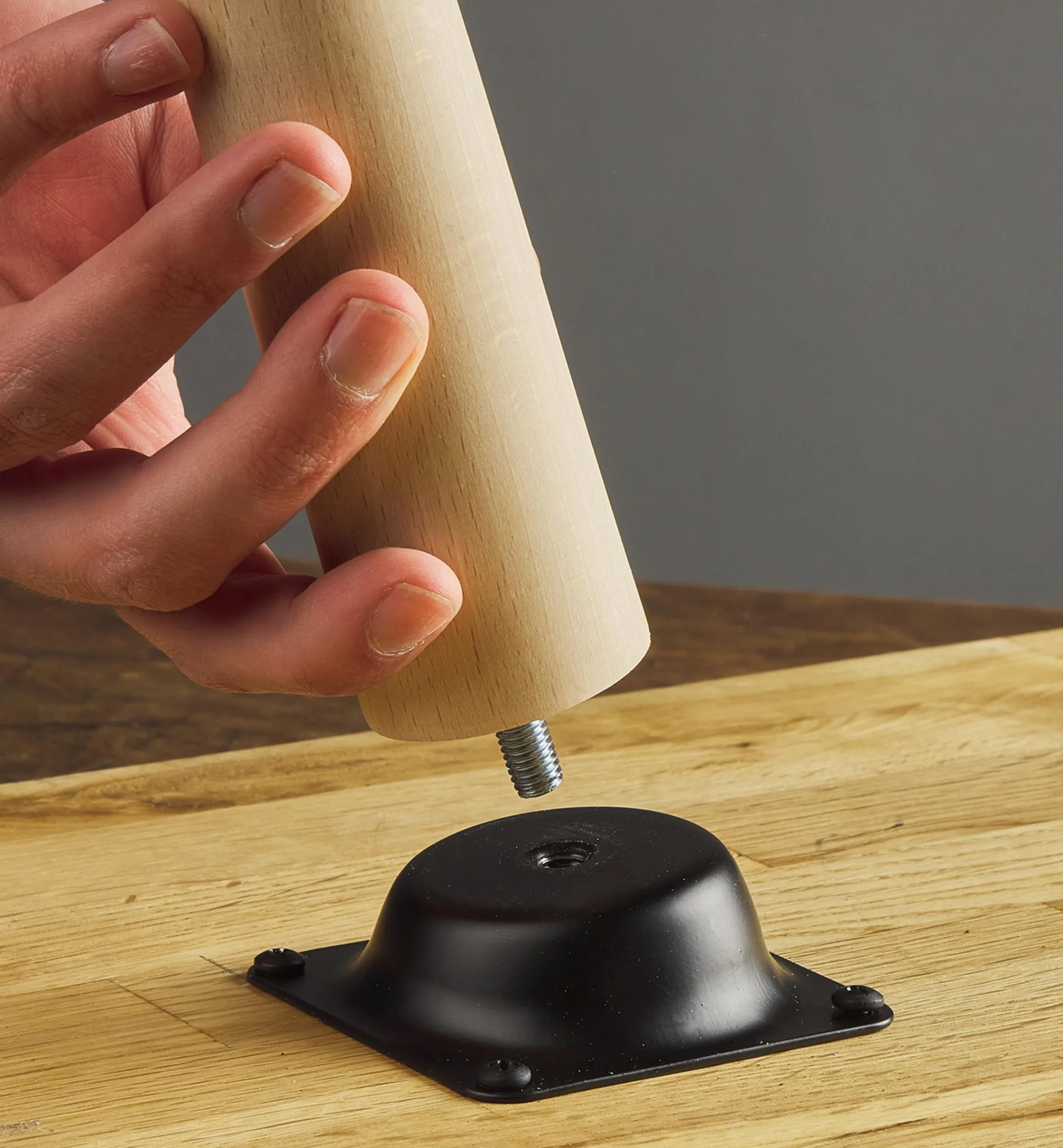 Lee Valley Table Hardware>Angled Wooden Table Legs