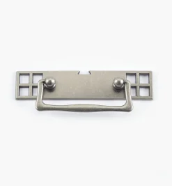 Lee Valley Handles>Arts And Crafts Handle With Backplate