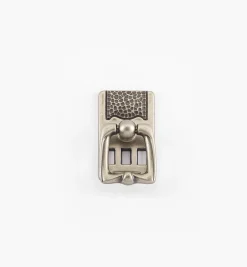 Lee Valley Pulls>Arts And Crafts II Escutcheons With Drop Pulls