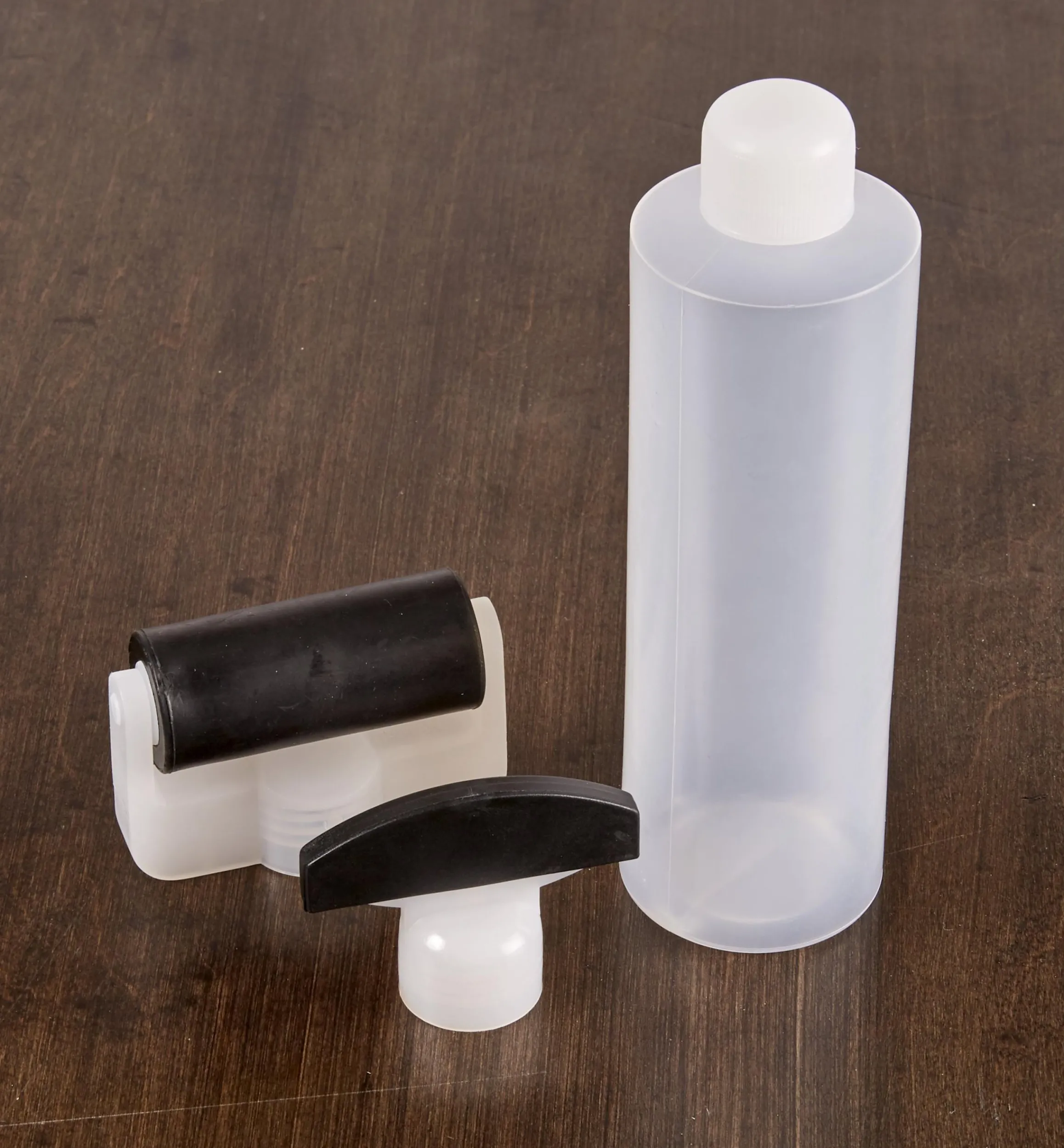 Lee Valley Supplies>Biscuit & Roller Glue Applicator Set