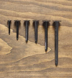 Lee Valley Fasteners>Black Steel Diamond-Head Forged Nails From Clouterie Rivierre, 140 Assorted Pieces