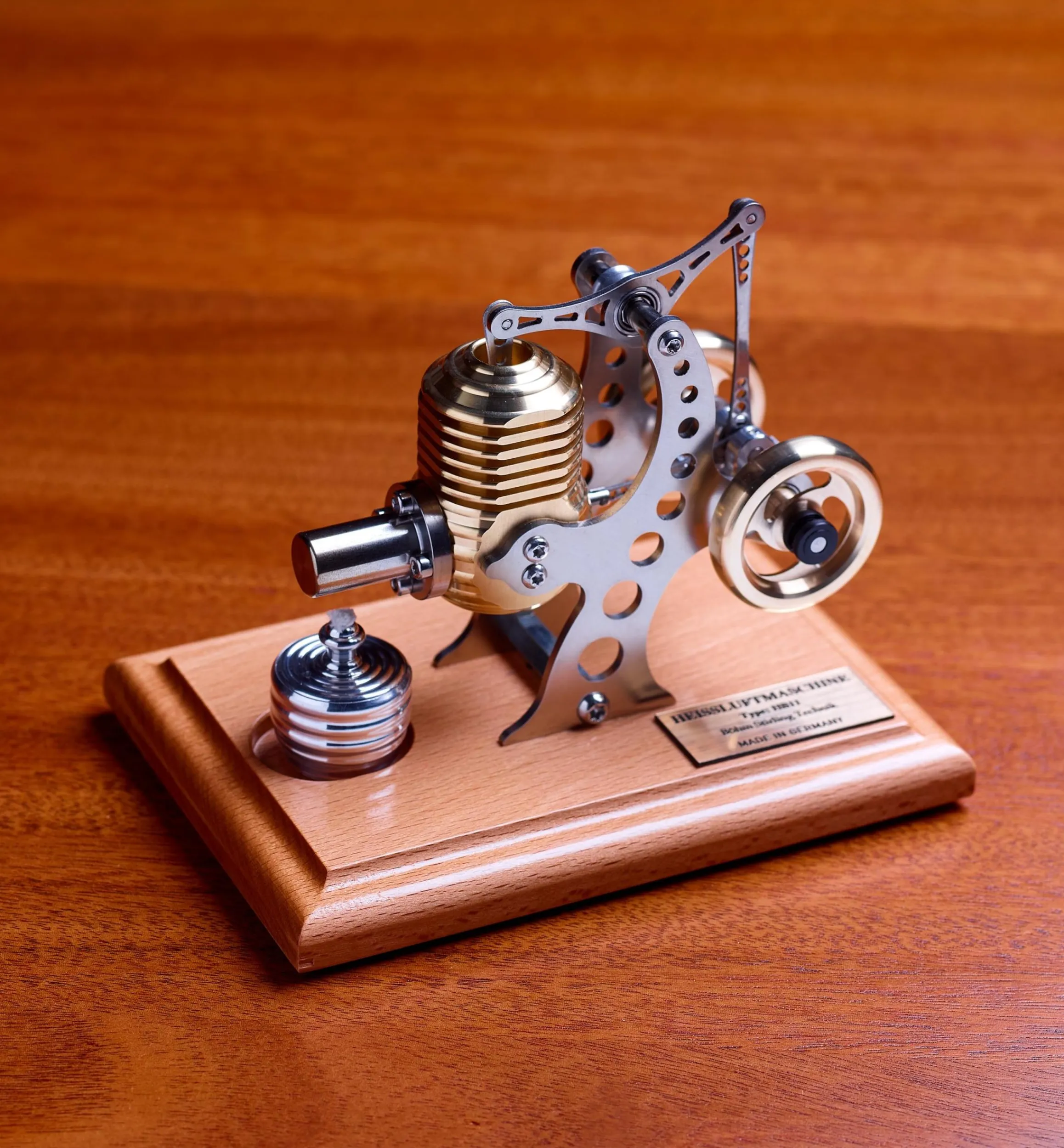 Lee Valley Toys & Games>Bohm Stirling Engine Kit
