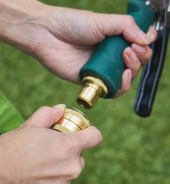Lee Valley Hoses & Accessories>Brass Quick Couplers Set