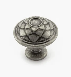 Lee Valley Knobs>Decorative Leaf Knob