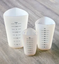 Lee Valley Measurement>Flexible Silicone Measuring Cups