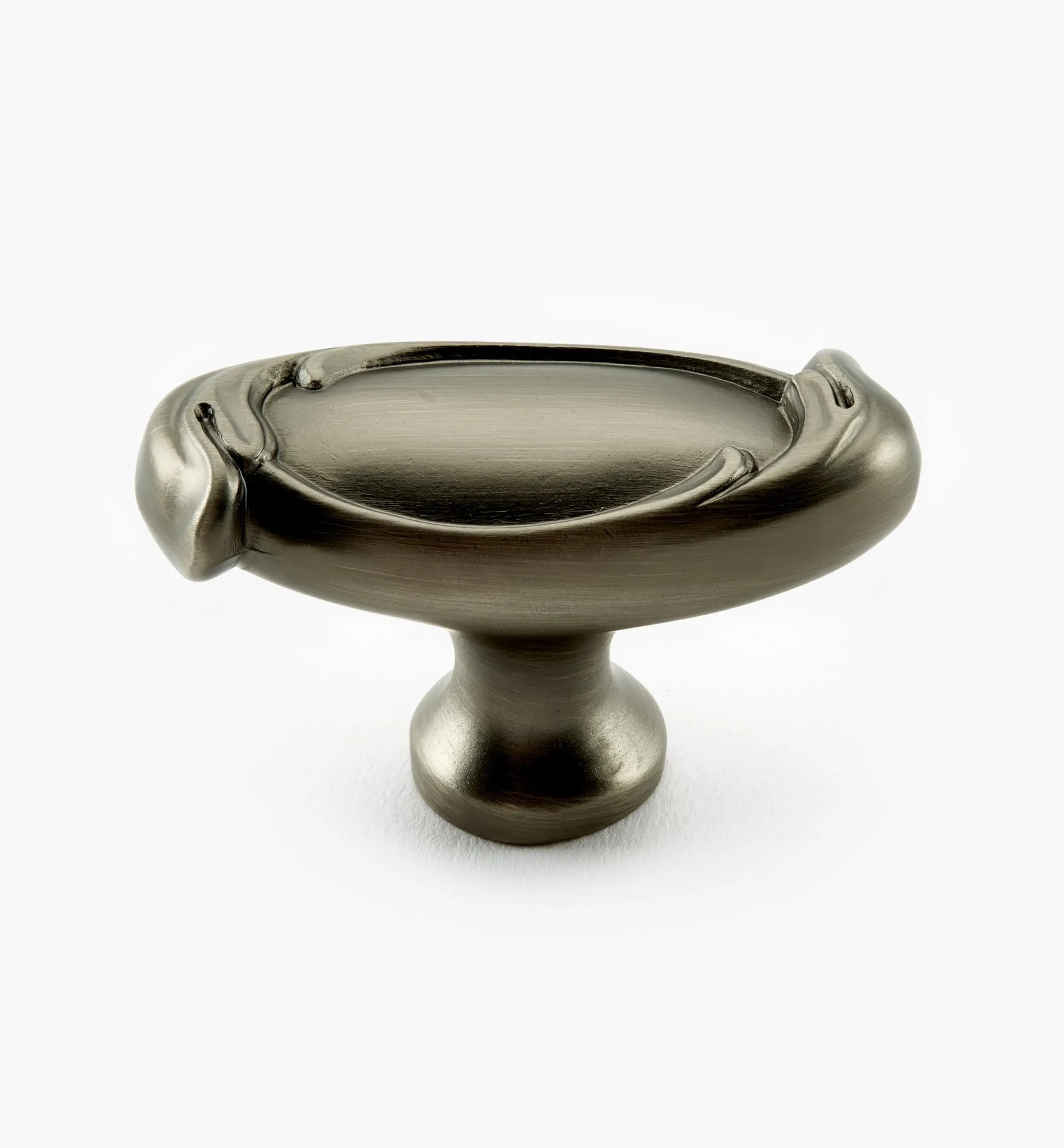 Lee Valley Knobs>French Farm Oval Knob