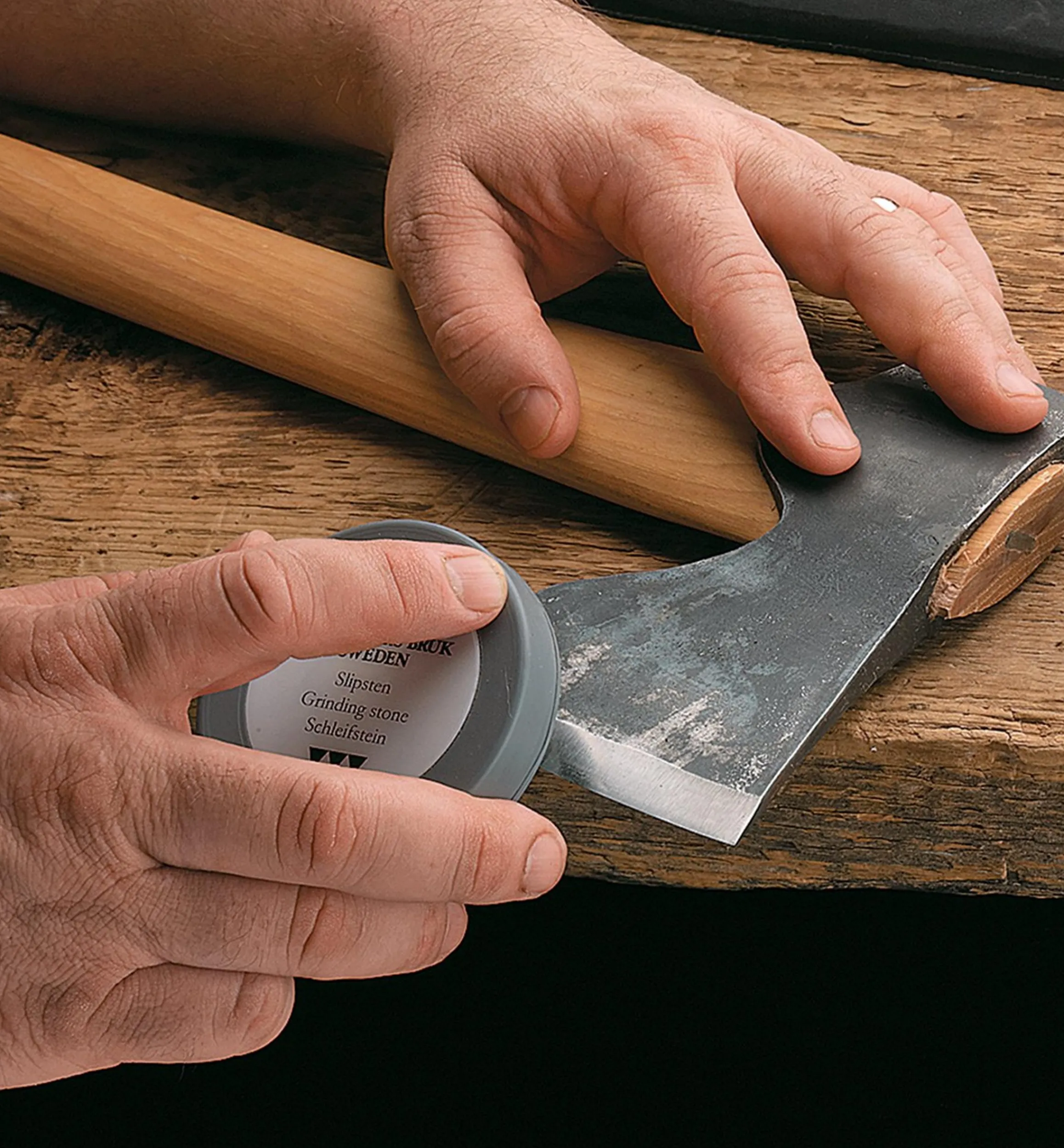 Lee Valley Sharpening>Gränsfors Axe Stone