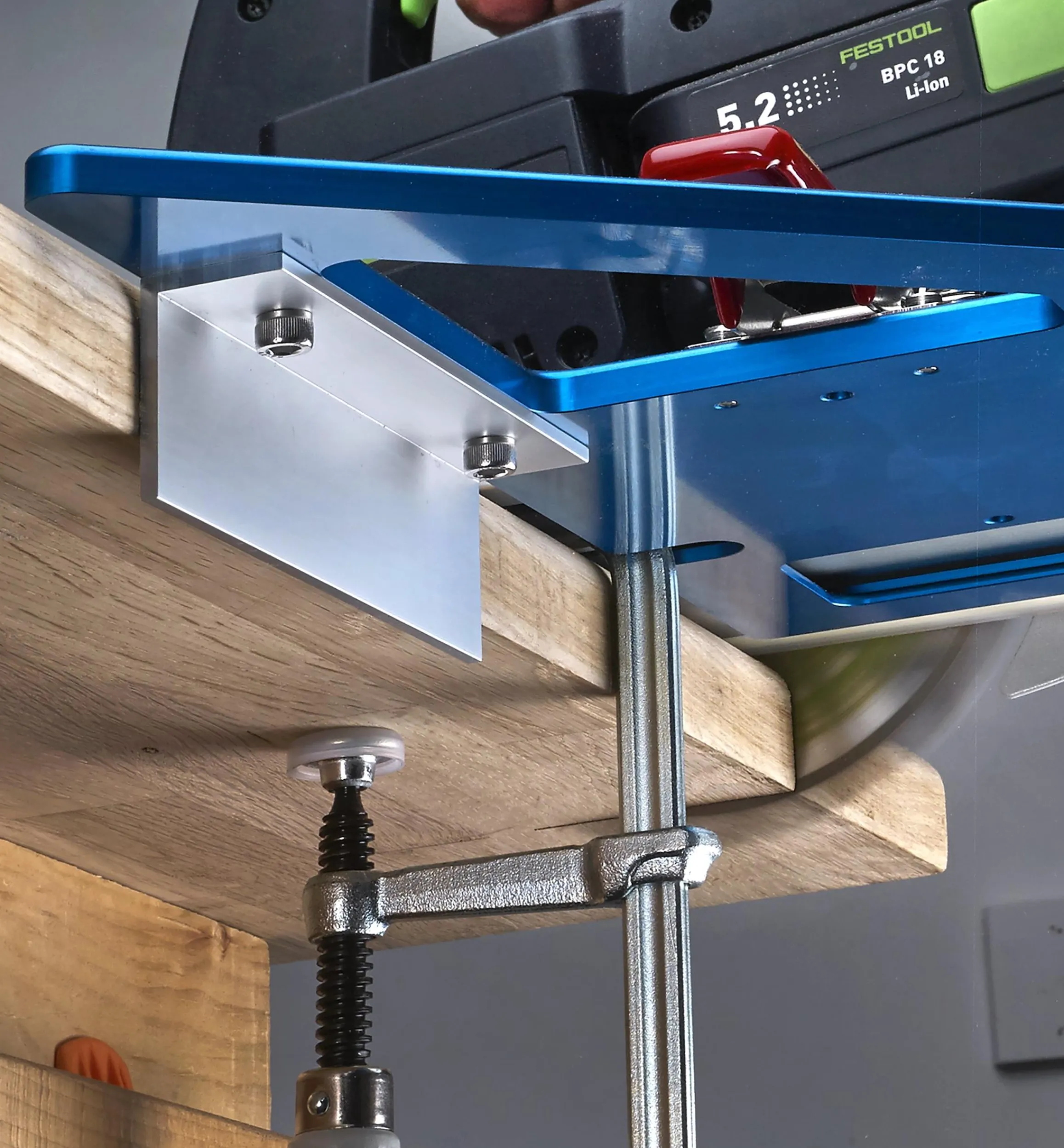 Lee Valley Power Tool Accessories>GRS-16 Guide Rail Square
