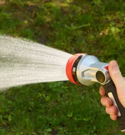 Lee Valley Hoses & Accessories><noscript><img width=