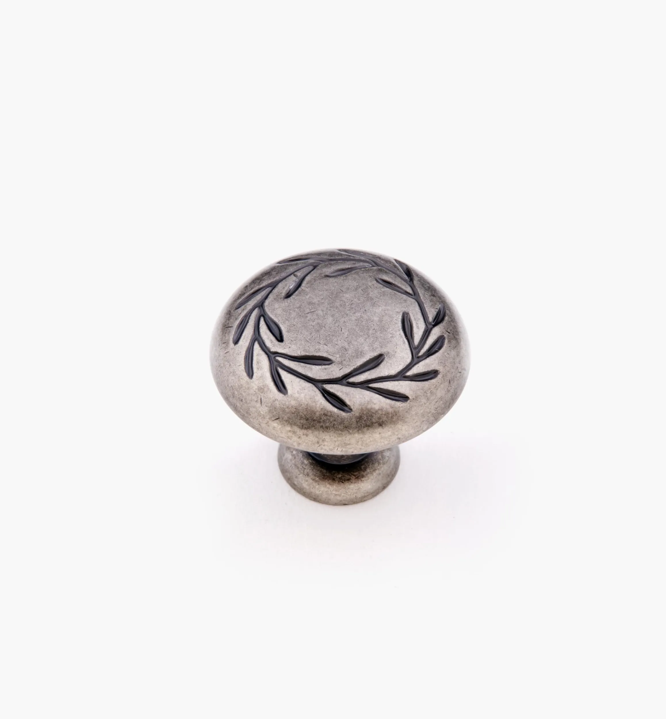 Lee Valley Knobs>Inspirations Leaf Motif Knobs
