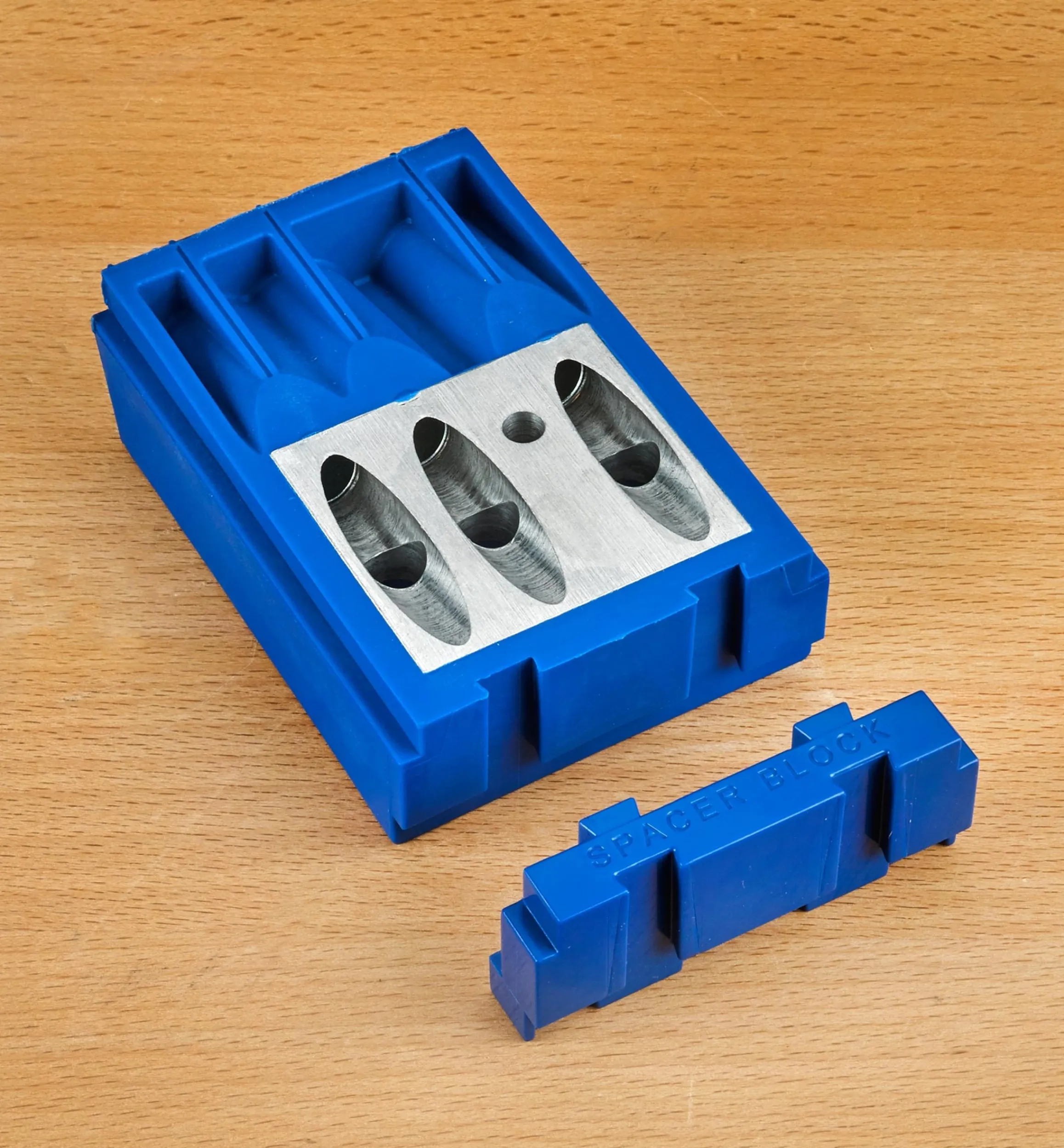 Lee Valley Jigs, Guides & Fixtures>Kreg K4 Pocket-Hole Jig, International (Metric) Version