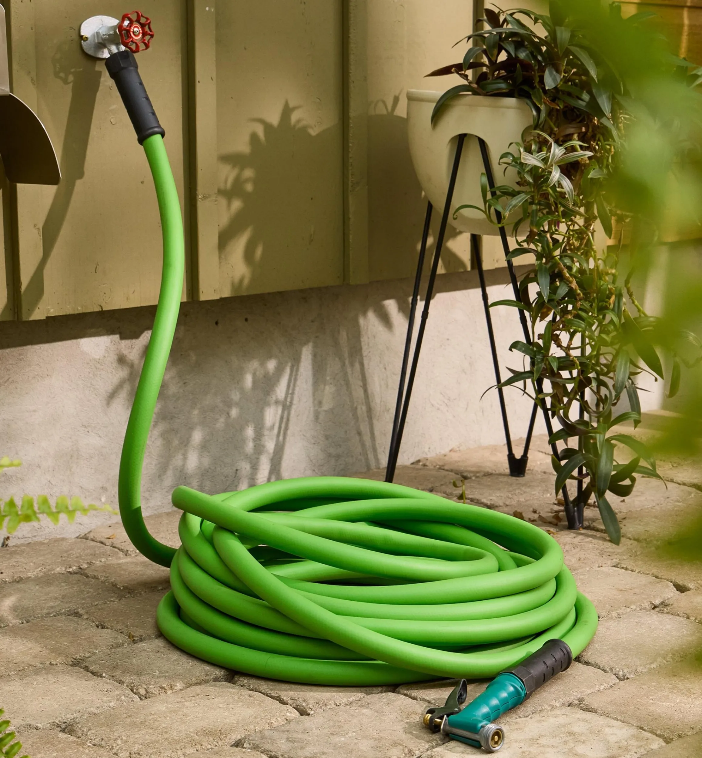 Lee Valley Hoses & Accessories>3/4" Garden Hose With Swivel Collars