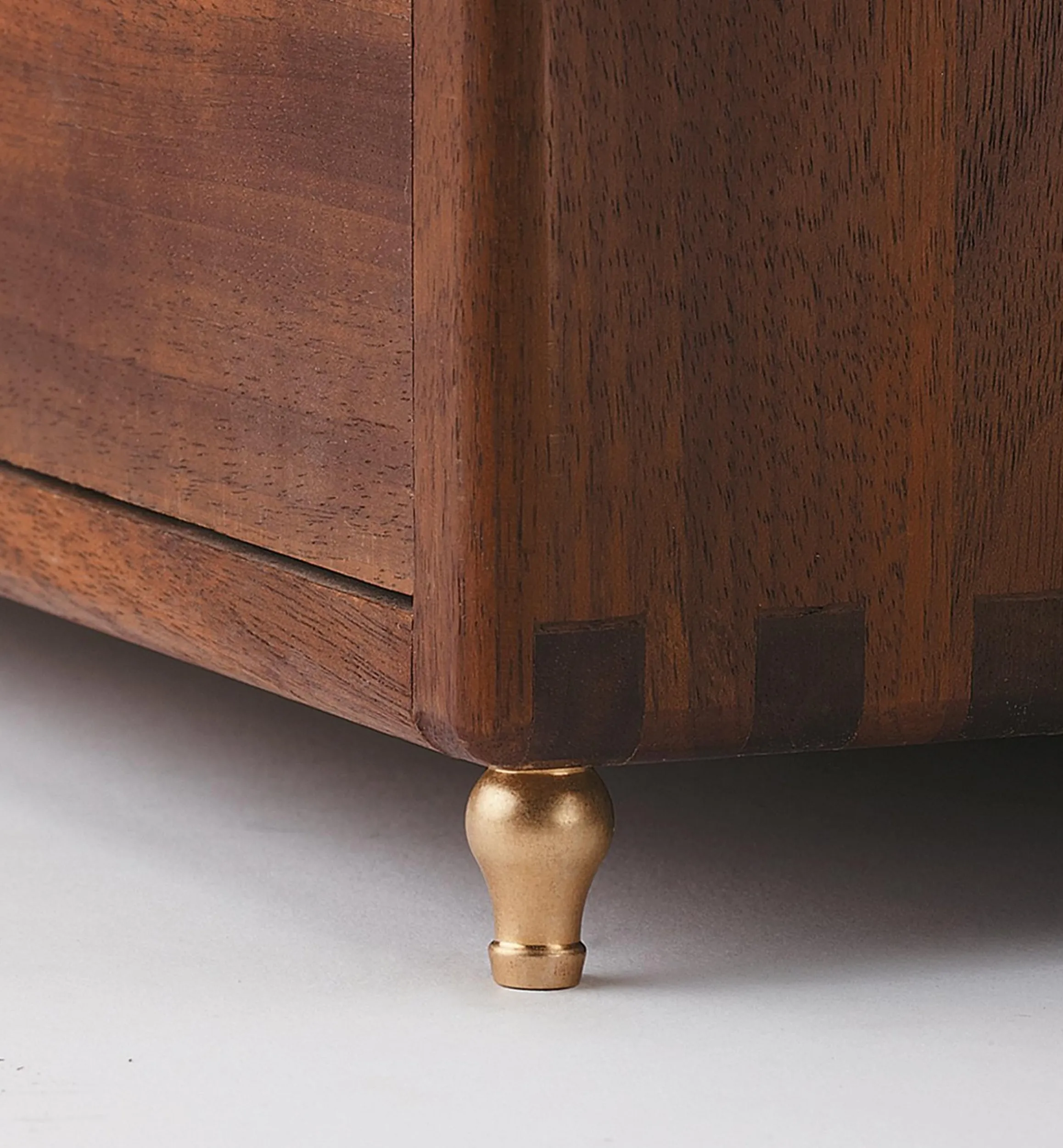 Lee Valley Box Hardware>Turned Box Feet
