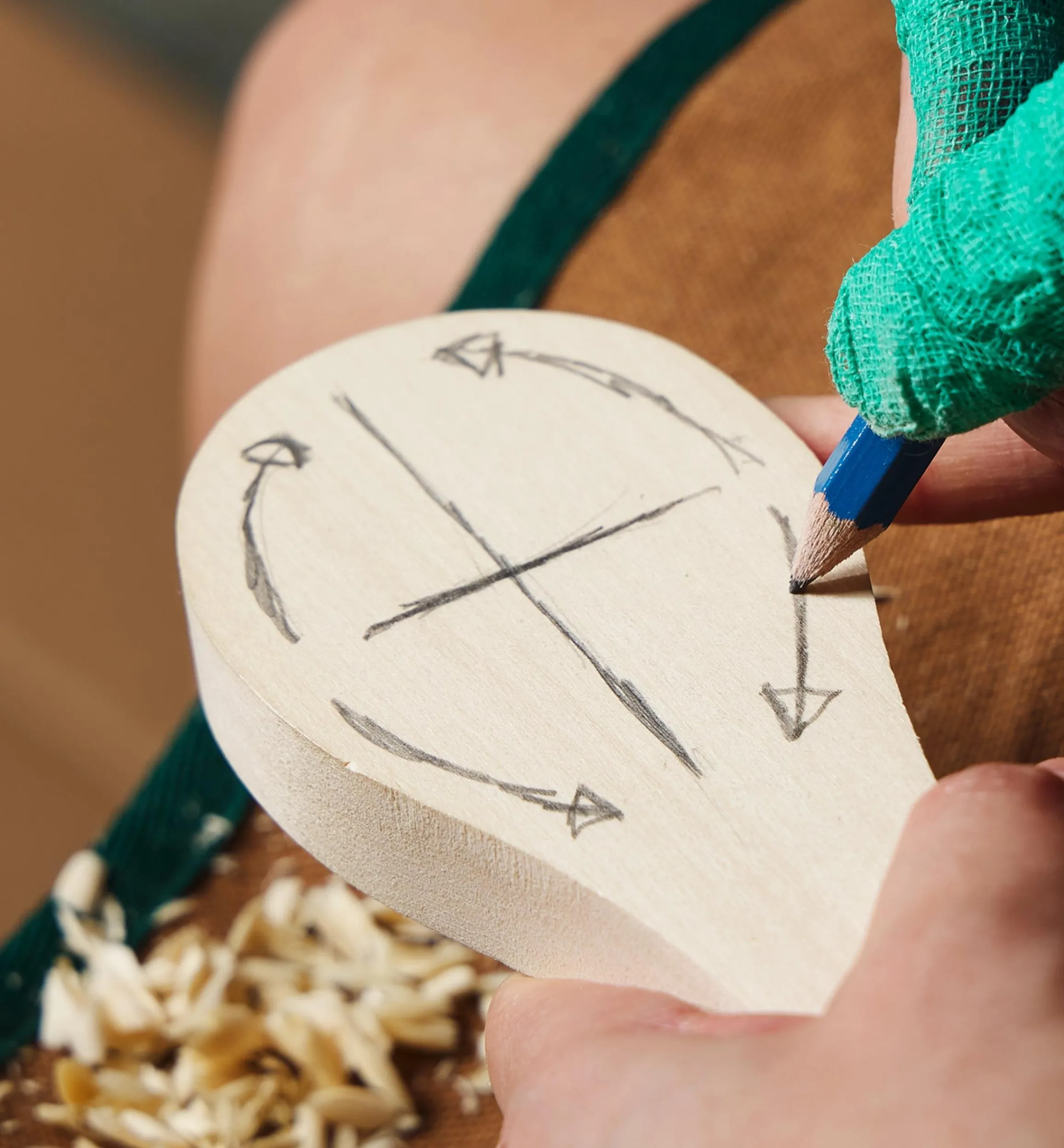 Lee Valley Supplies>Make It Yourself Spoon Carving Kit