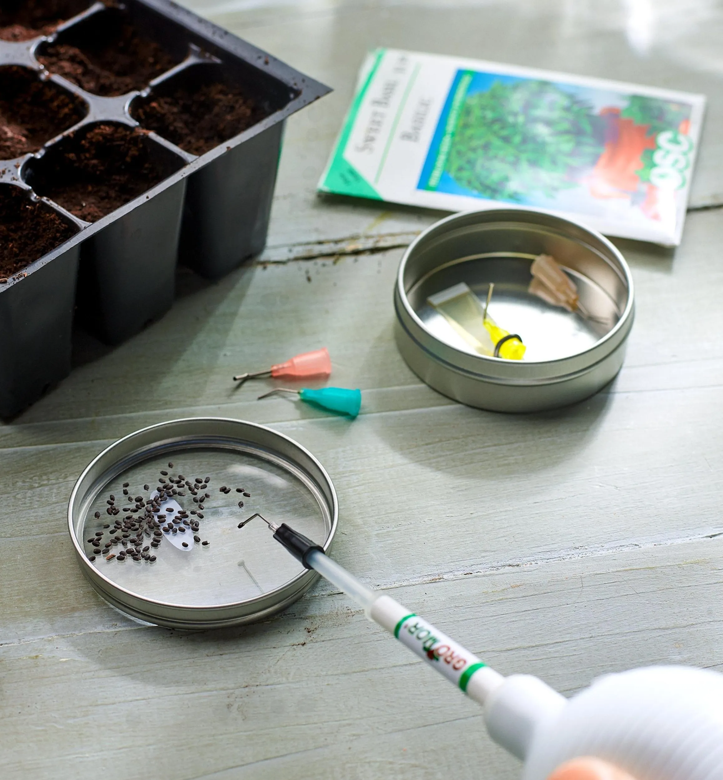 Lee Valley Seed Starting>Mini Wand Seeder
