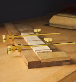Lee Valley Hand Tools><noscript><img width=