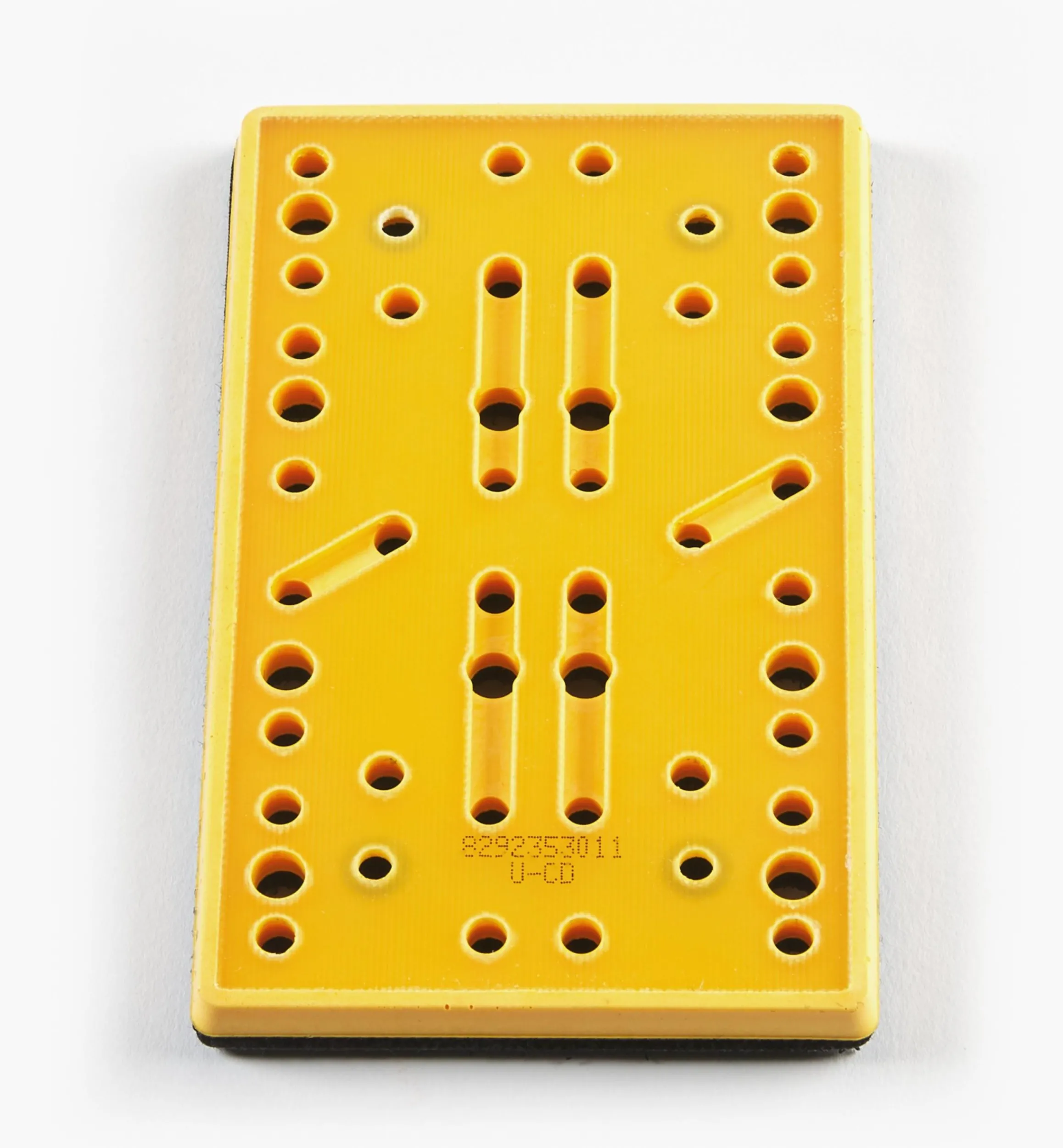 Lee Valley Supplies>Mirka Medium 46H Backing Pad For DEOS 3" × 5" Electric Sander