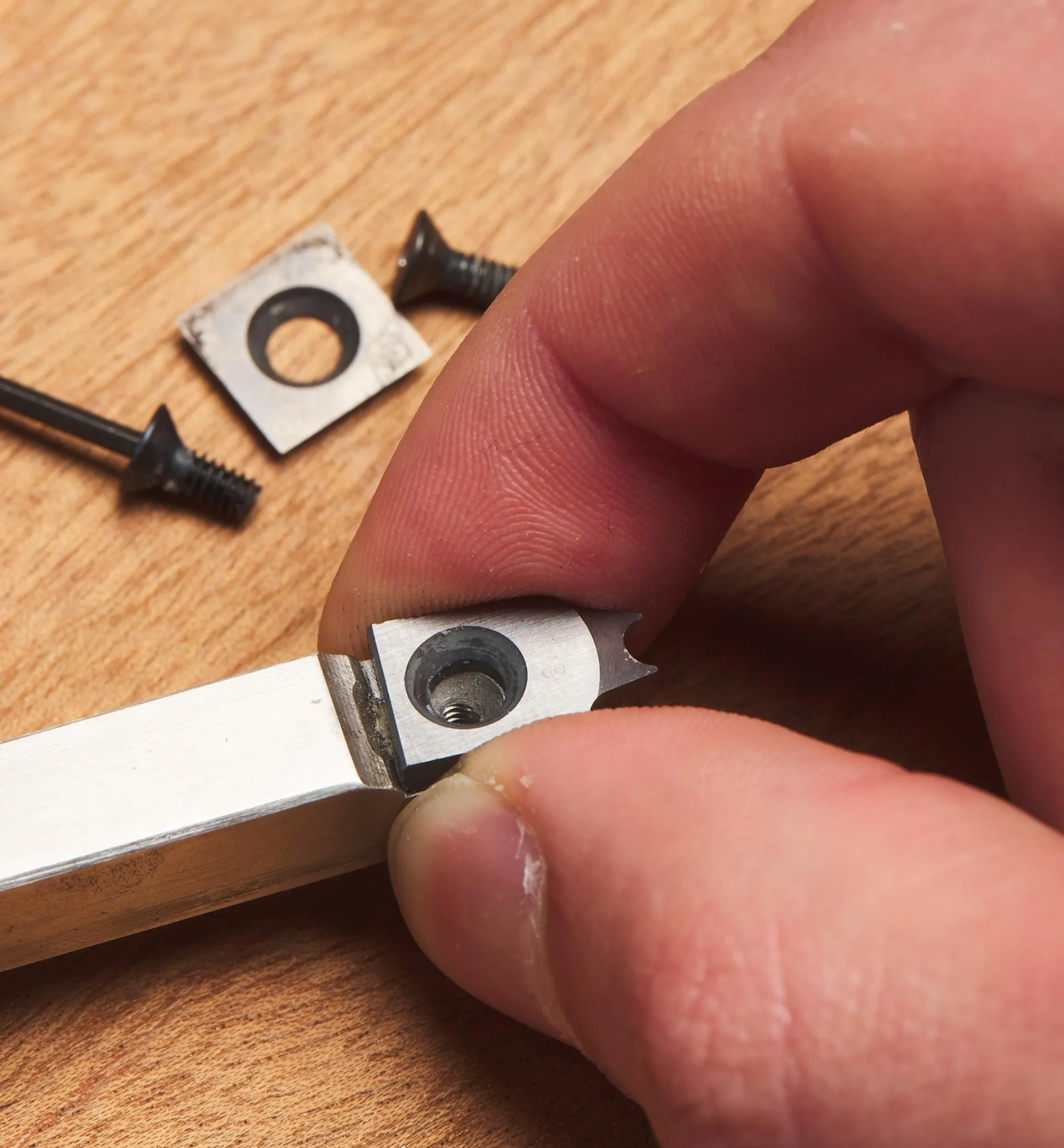 Lee Valley Turning>Negative-Rake Beading Cutters For Easy Wood Tools