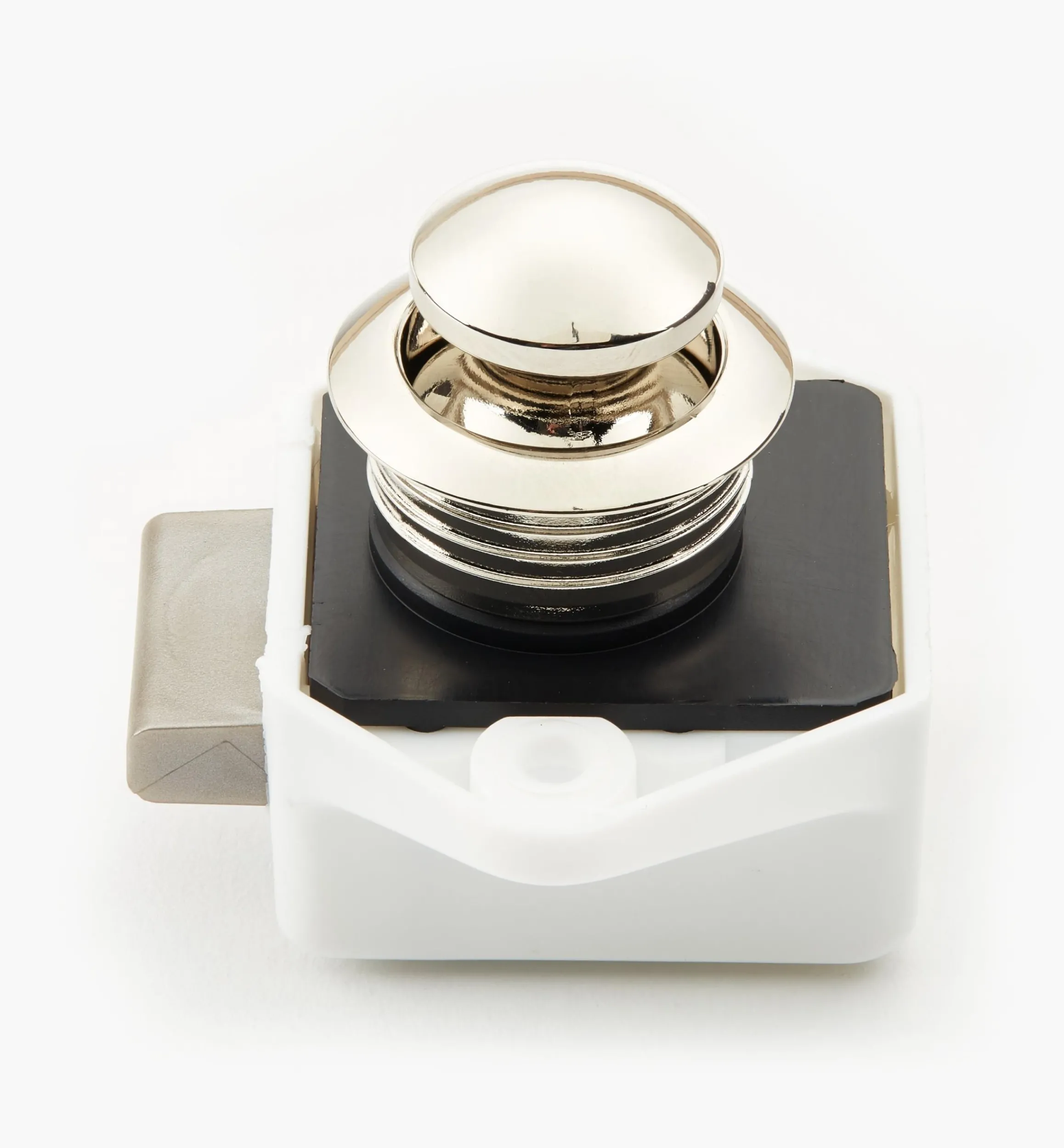 Lee Valley Catches>Push-Button Latches