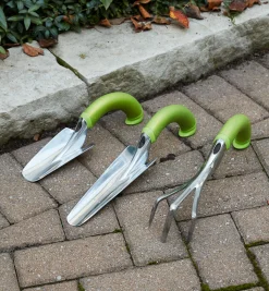 Lee Valley Weeding>Radius Ergonomic Hand Tools