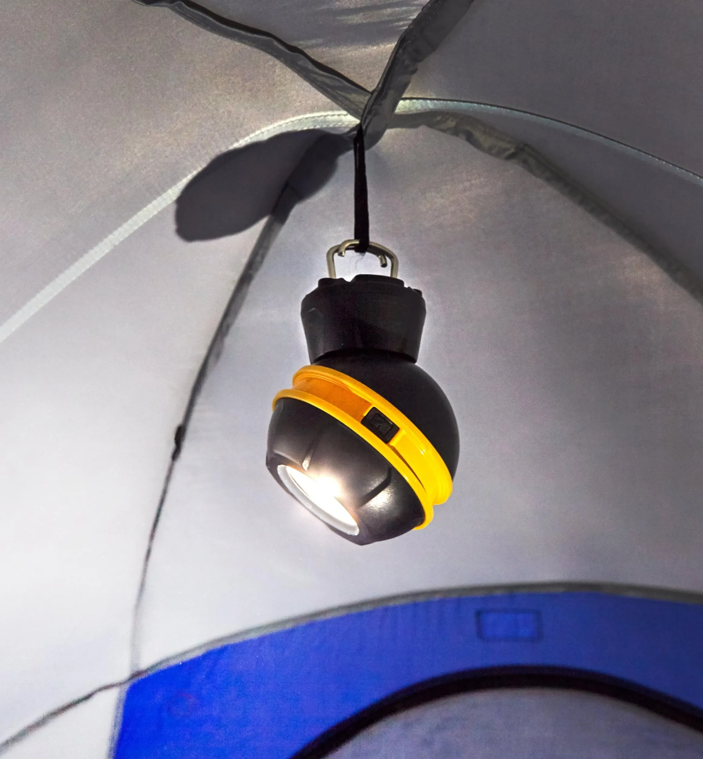 Lee Valley Lighting>Rechargeable Heavy-Duty Magnetic LED Orb Light