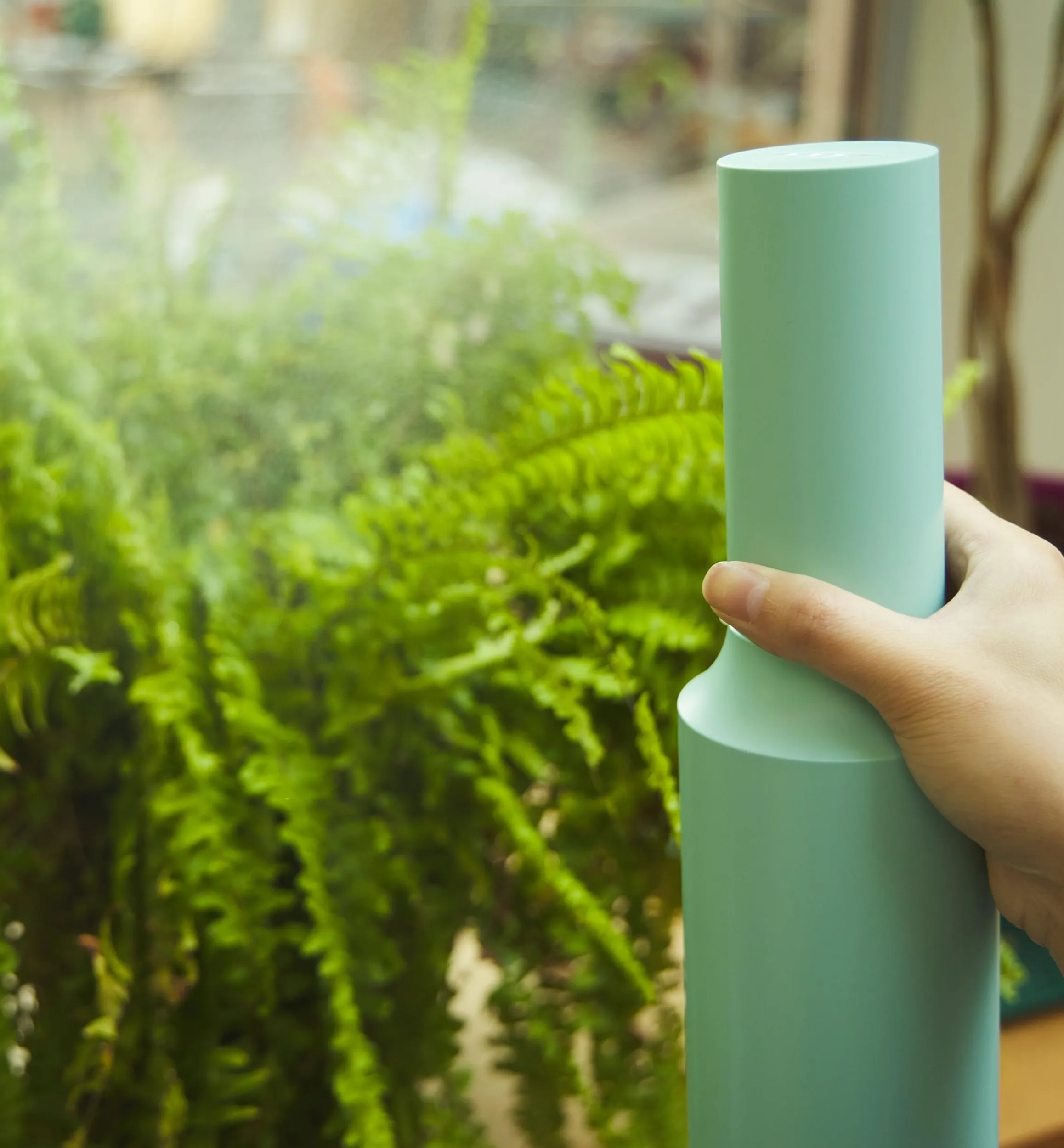 Lee Valley Indoor Gardening>Rechargeable Plant Mister