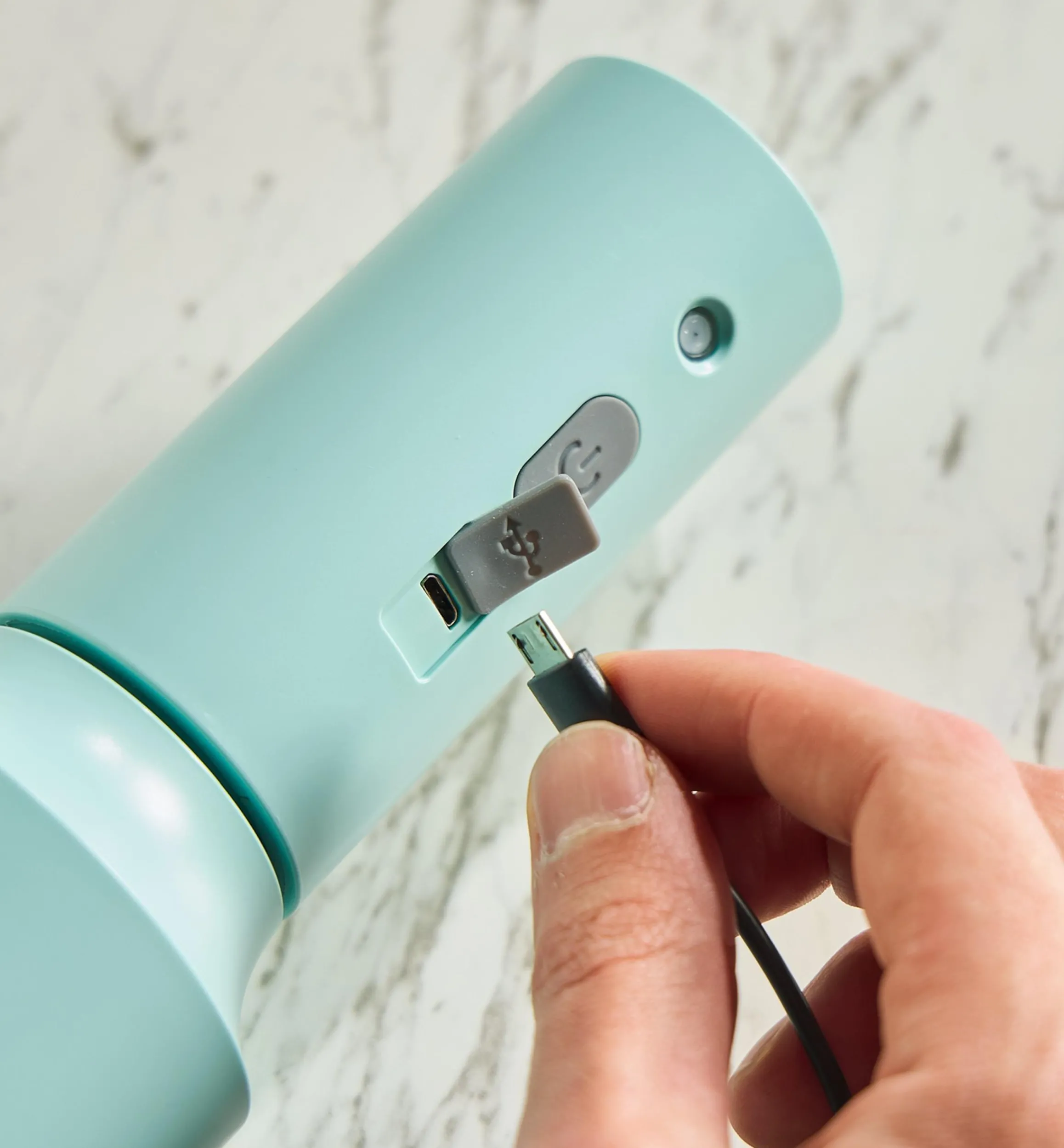 Lee Valley Indoor Gardening>Rechargeable Plant Mister