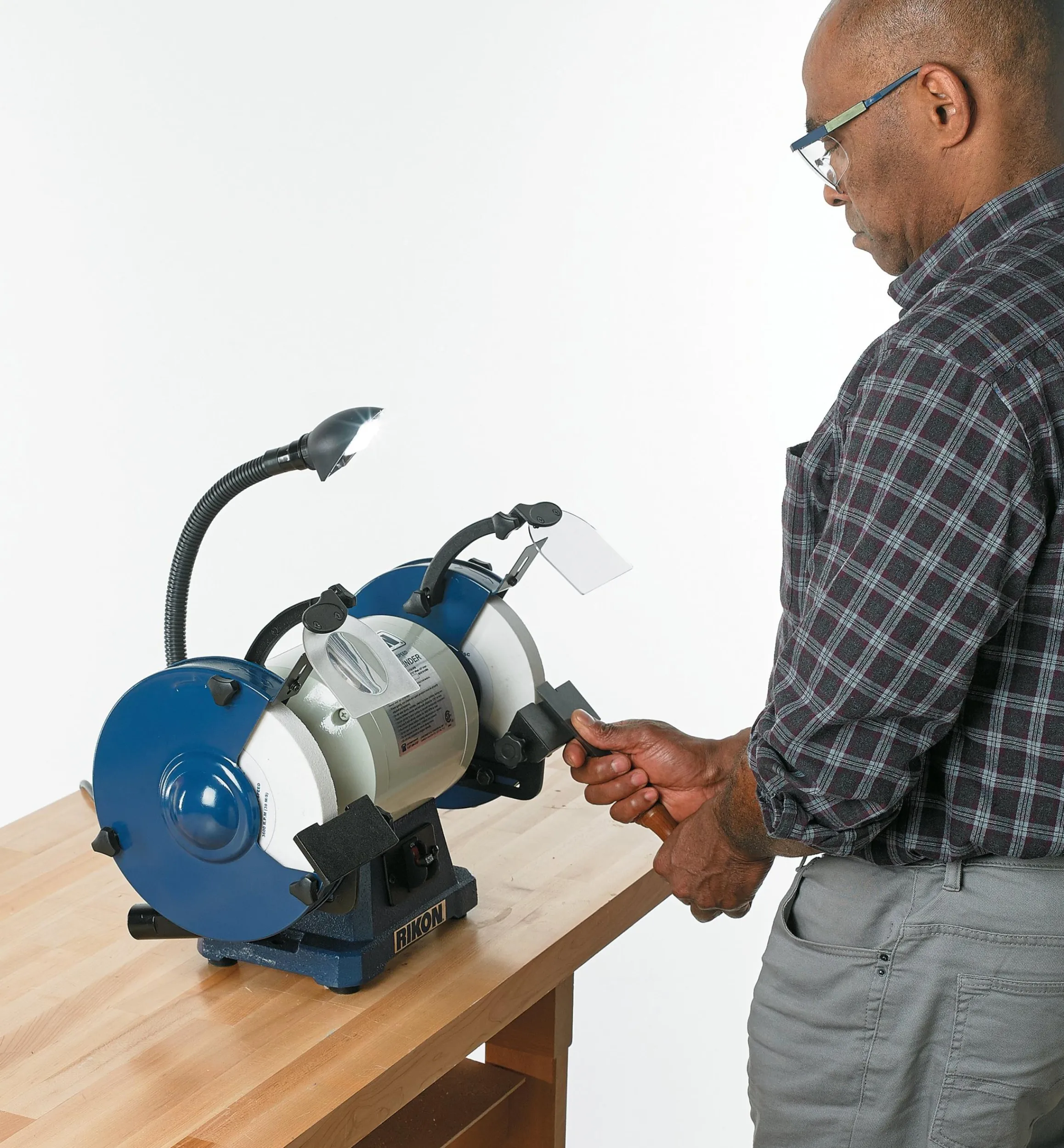 Lee Valley Sharpening>Rikon 8" Low-Speed Grinder