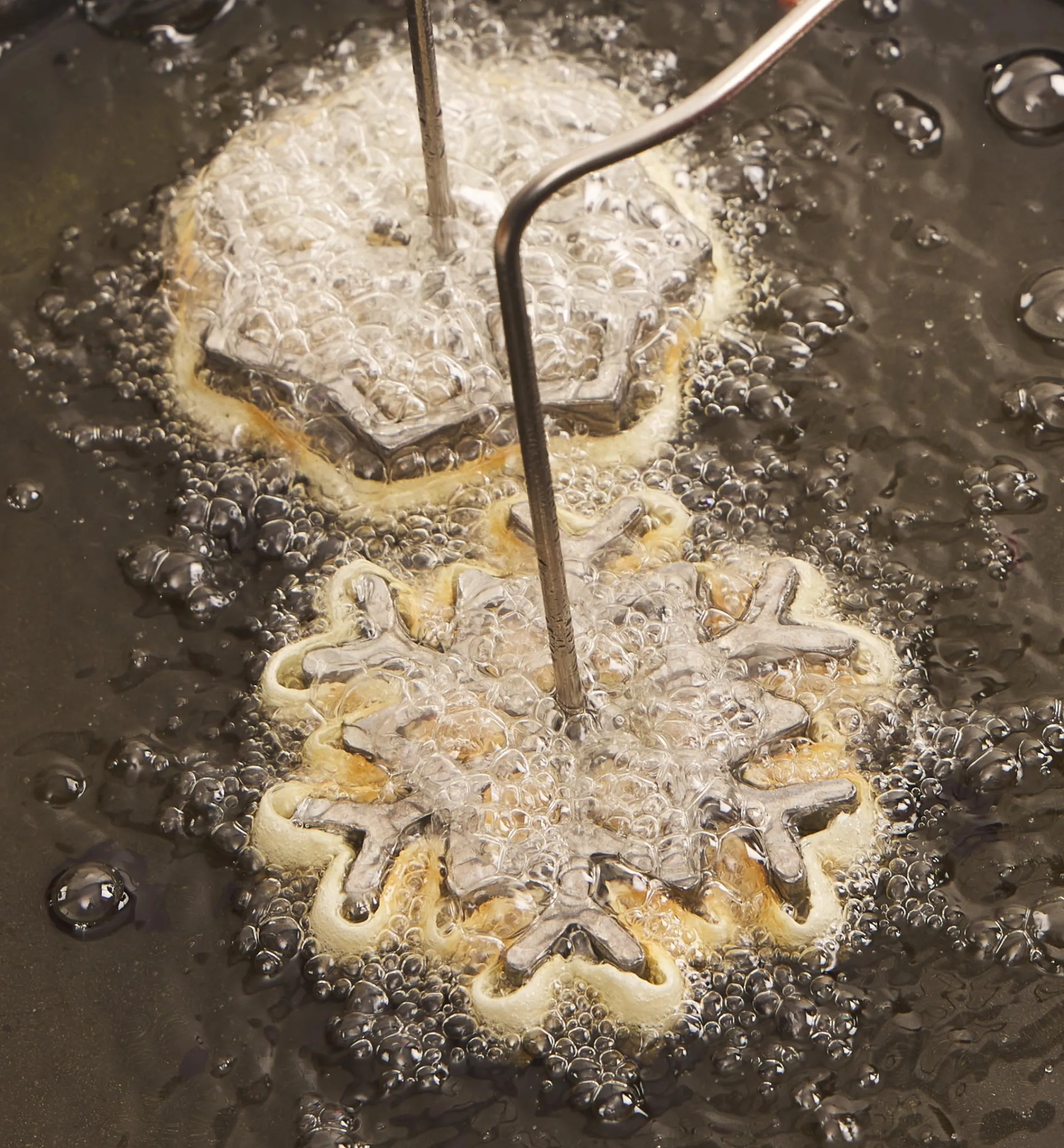 Lee Valley Pastry Tools>Rosette & Timbale Maker