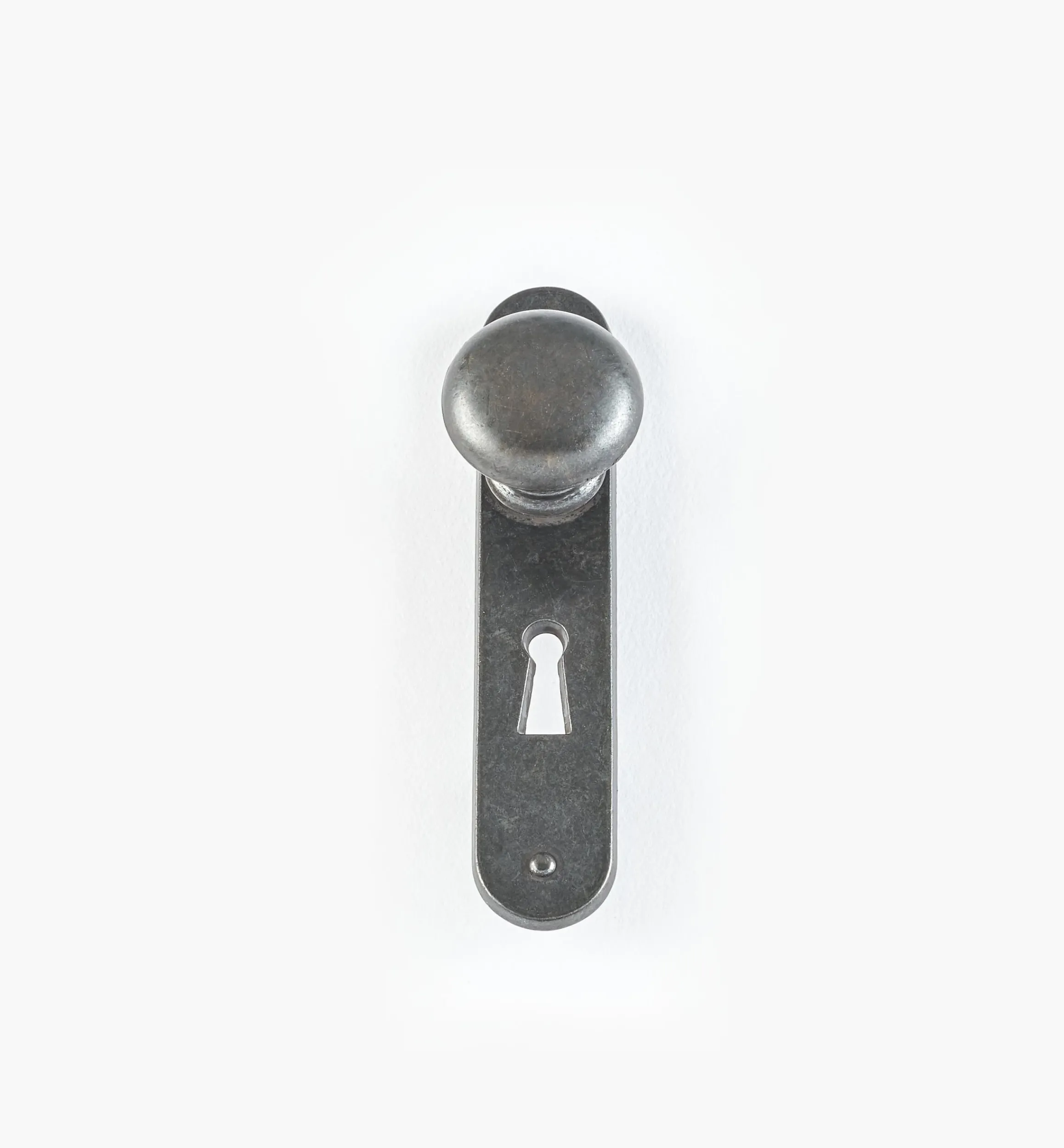 Lee Valley Handles>Simple Plate Escutcheon Pull