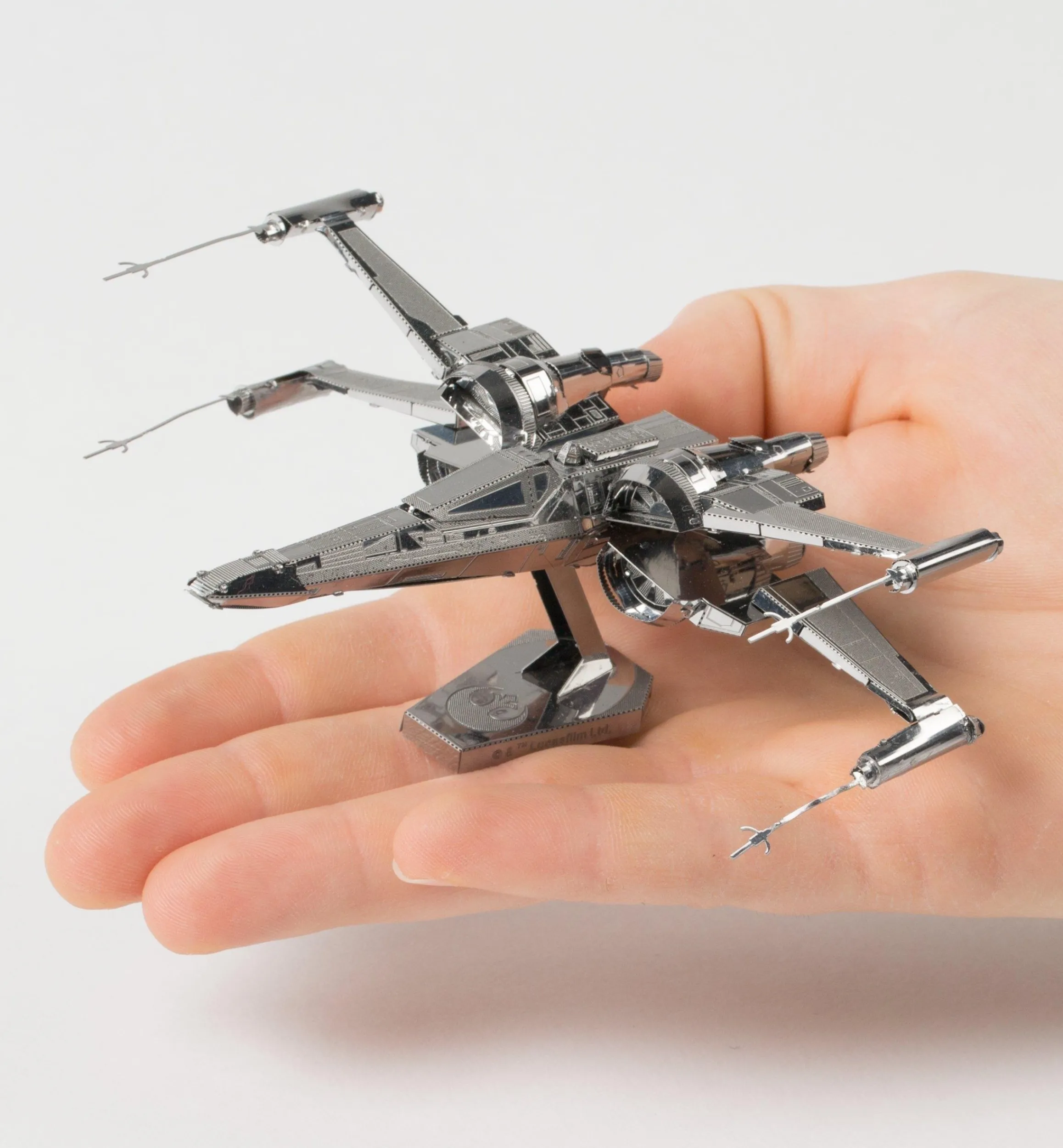Lee Valley Toys & Games>Star Wars Metal Model Kits