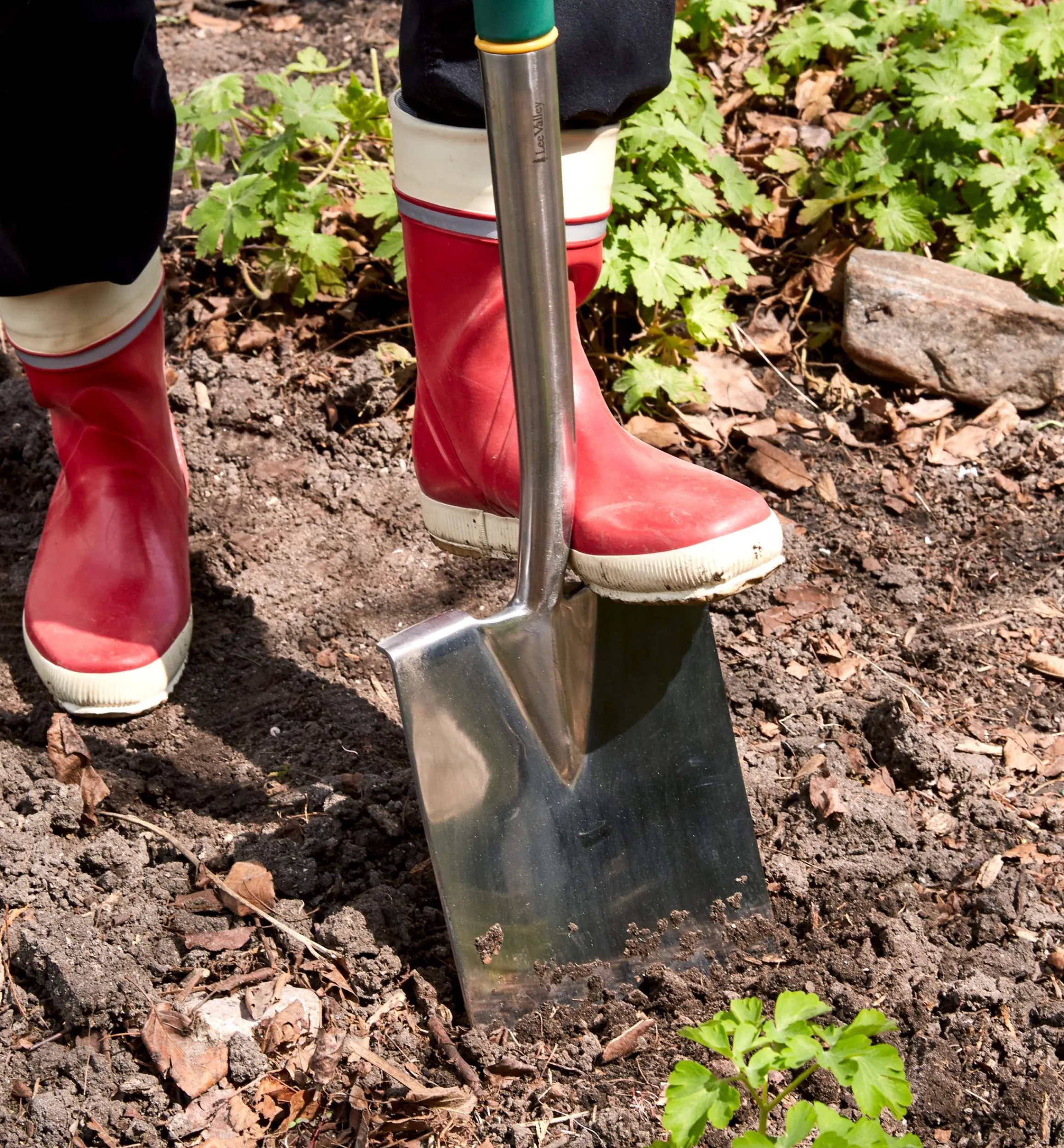 Lee Valley Garden Care>Start A Garden Bed Set