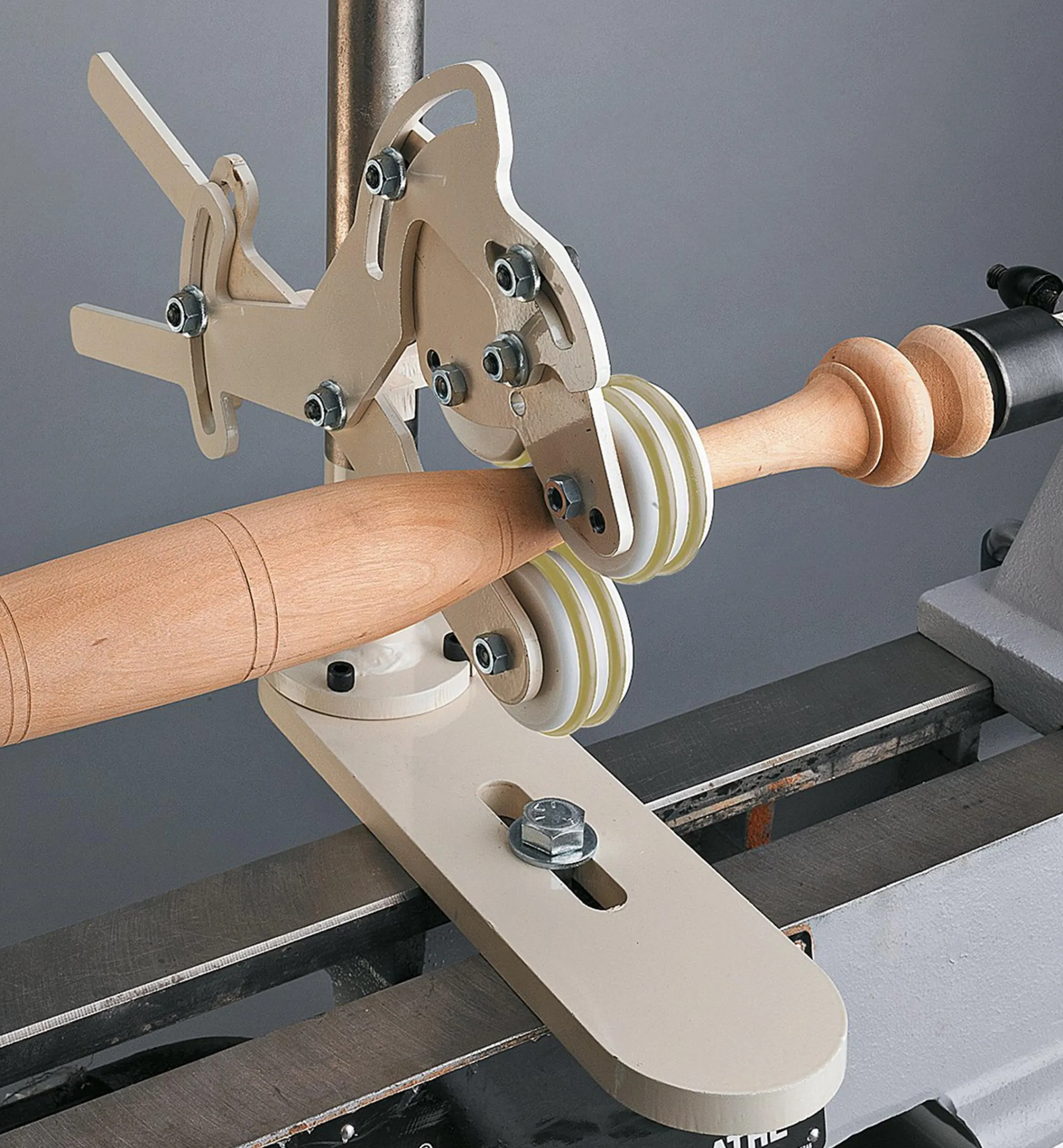 Lee Valley Jigs, Guides & Fixtures>Steady-Rest For Spindles