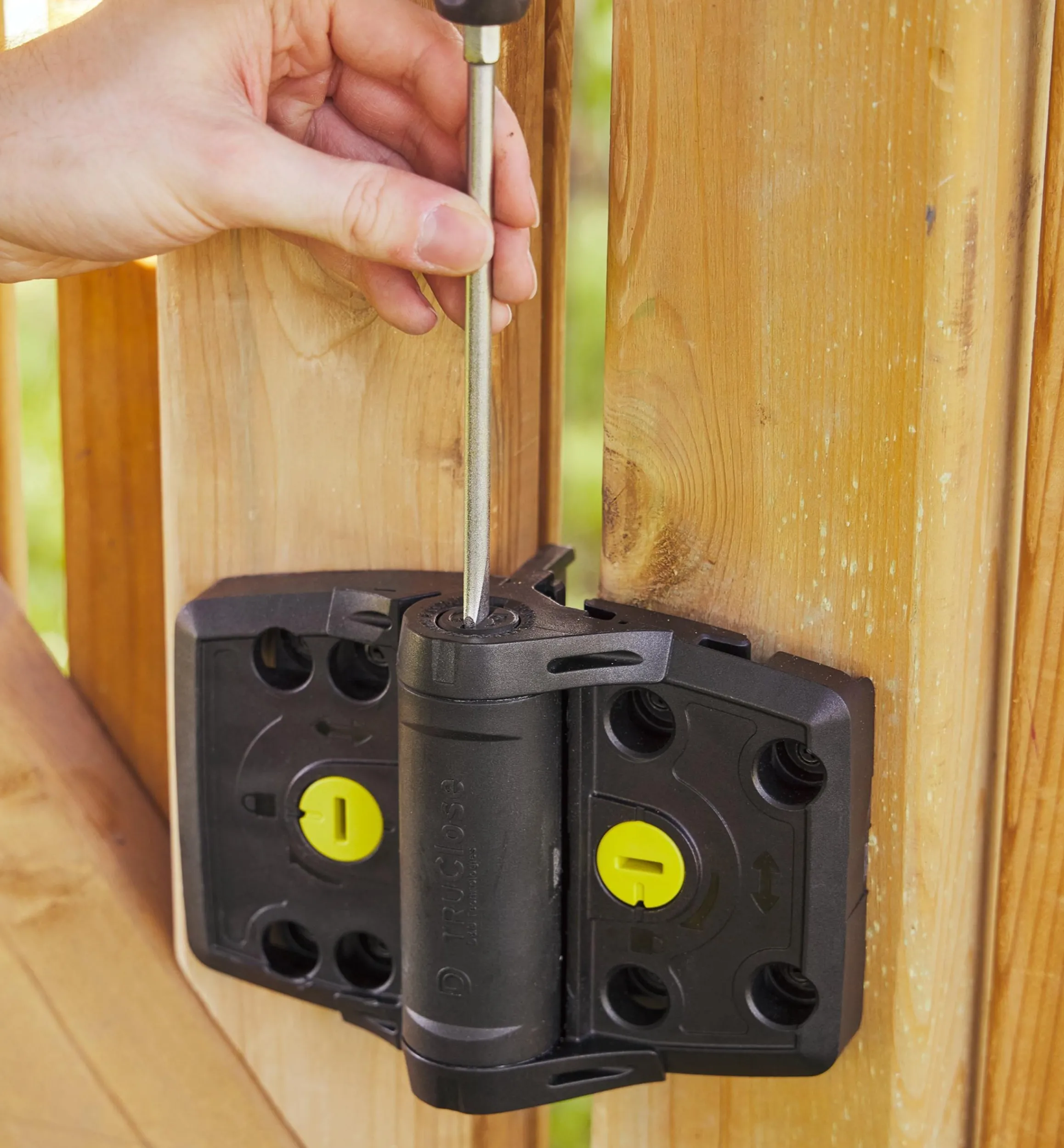 Lee Valley Outdoor Hardware>Tru-Close Hinges