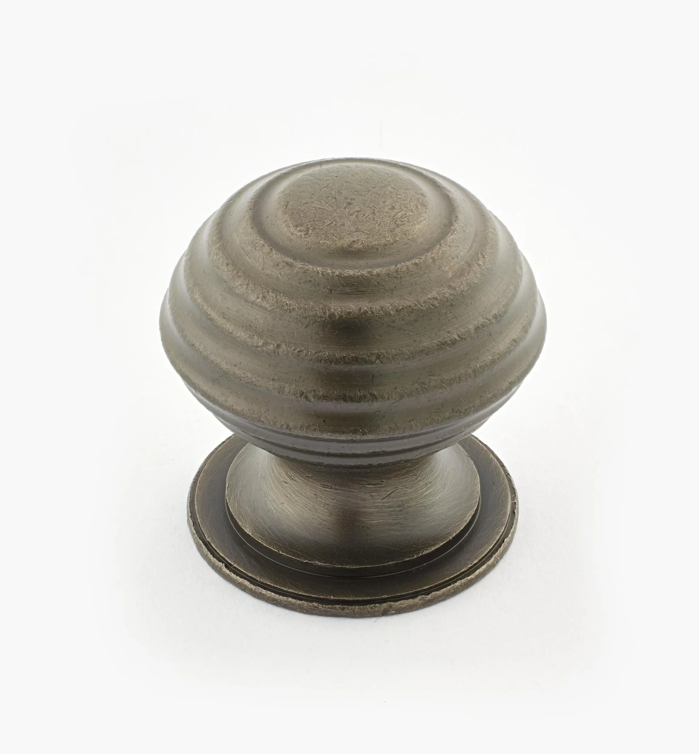 Lee Valley Knobs>Turned Brass Ridged Knobs