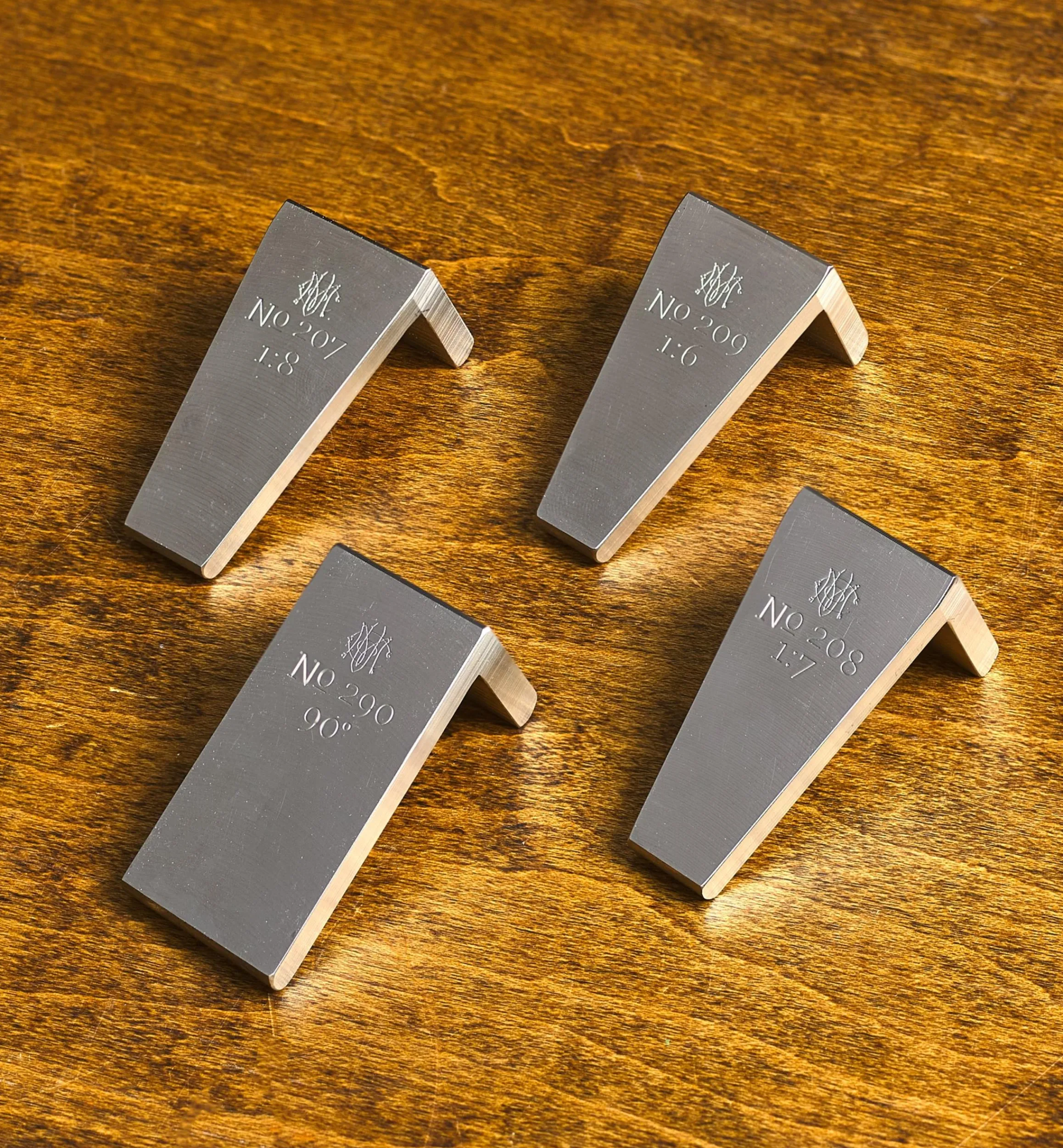 Lee Valley Marking & Measuring>Union Manufacturing Dovetail Markers & Saddle Square