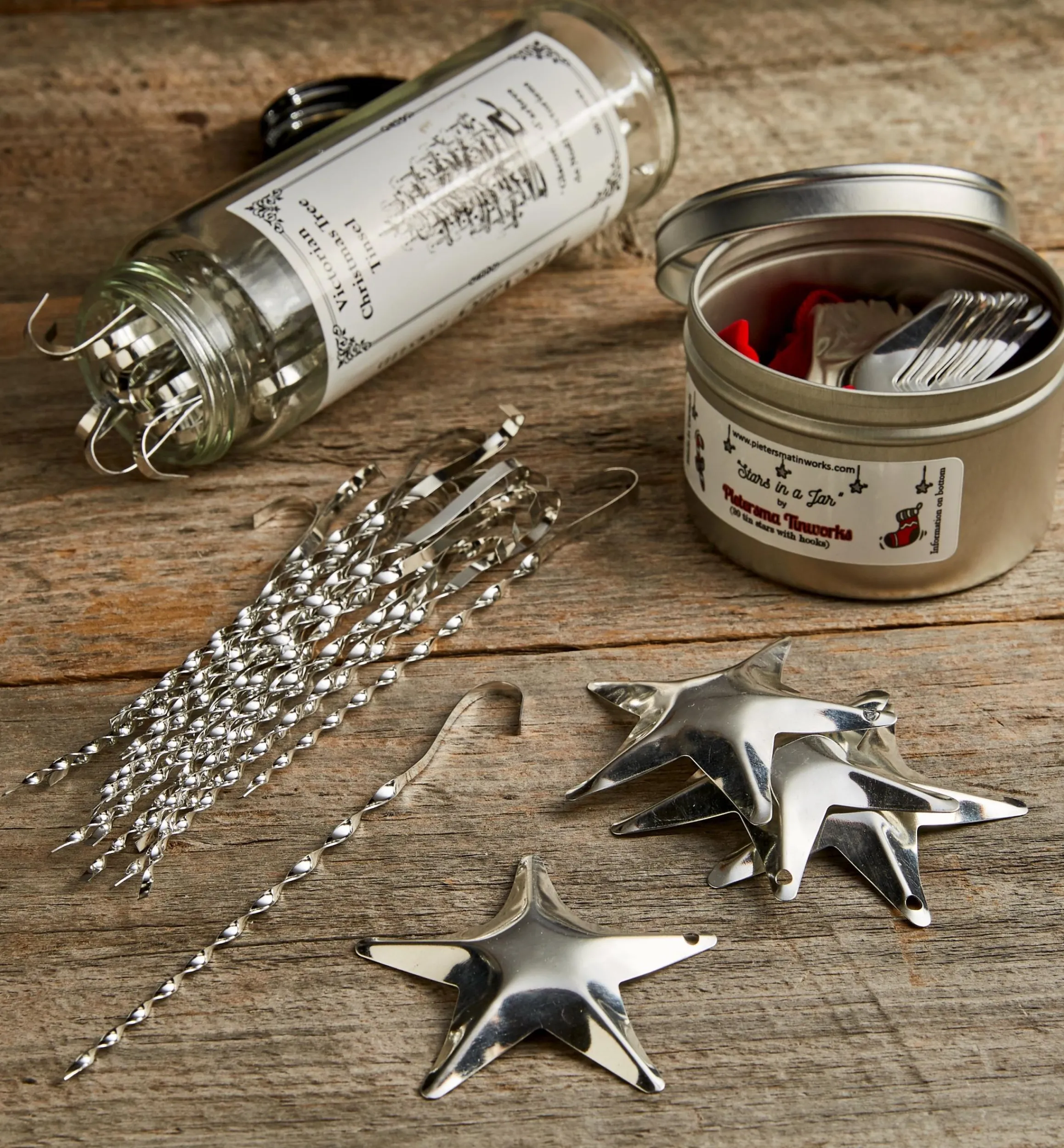 Lee Valley Décor>Victorian Christmas Tree Ornaments