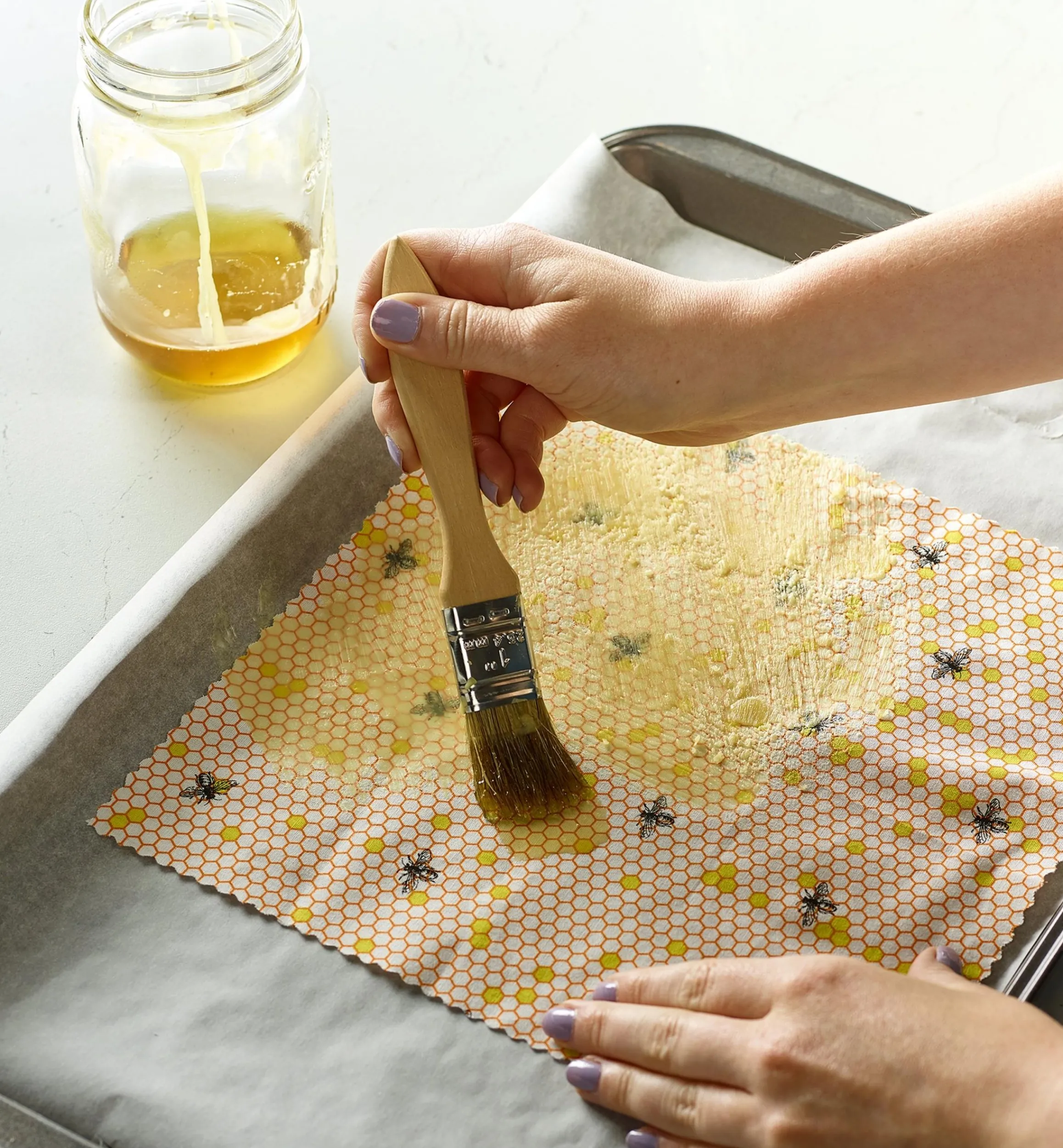 Lee Valley Food Storage>Wax Puck For Beeswax Wraps