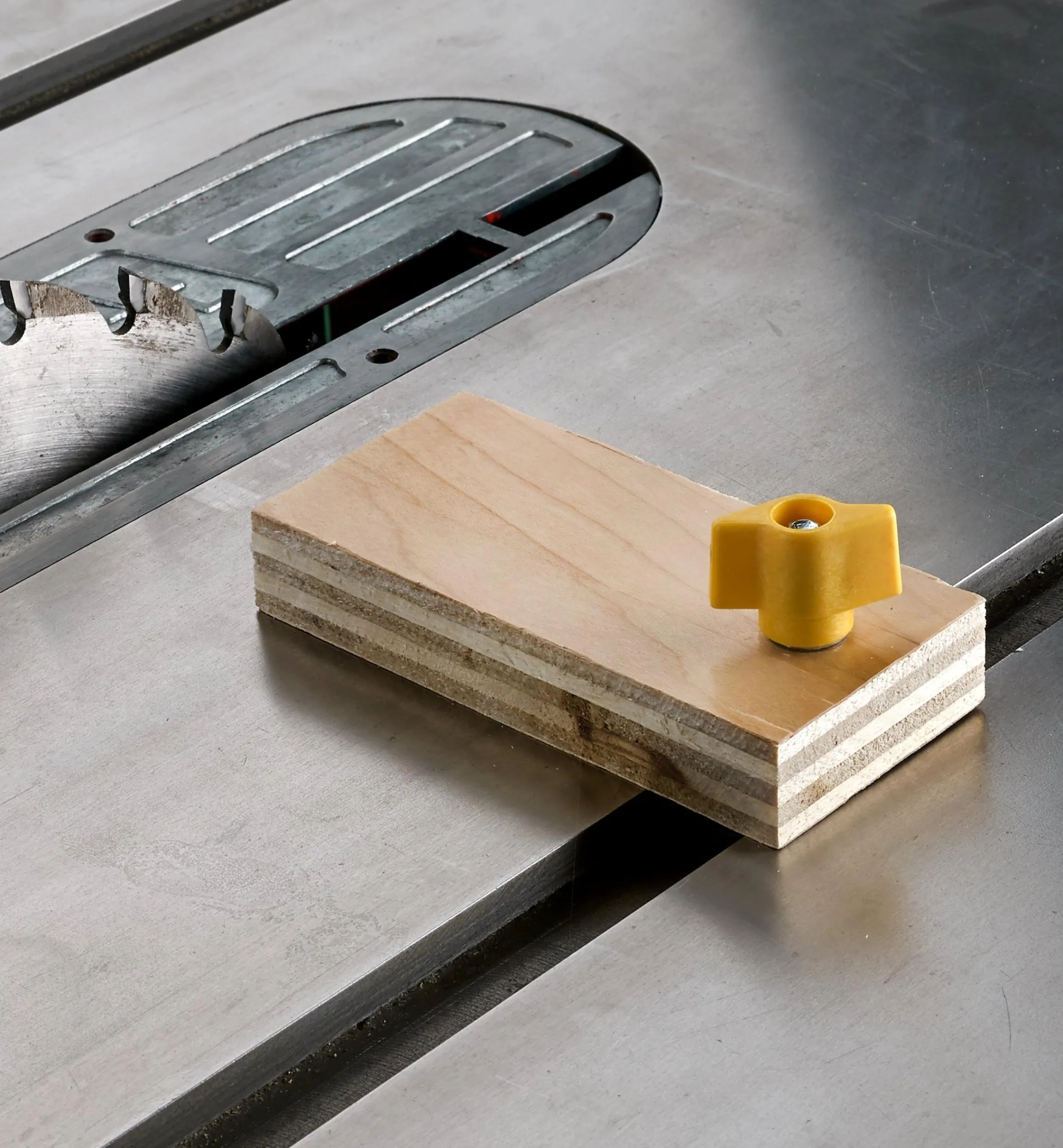 Lee Valley Jigs, Guides & Fixtures>Zeroplay Miter-Slot Slider Bars