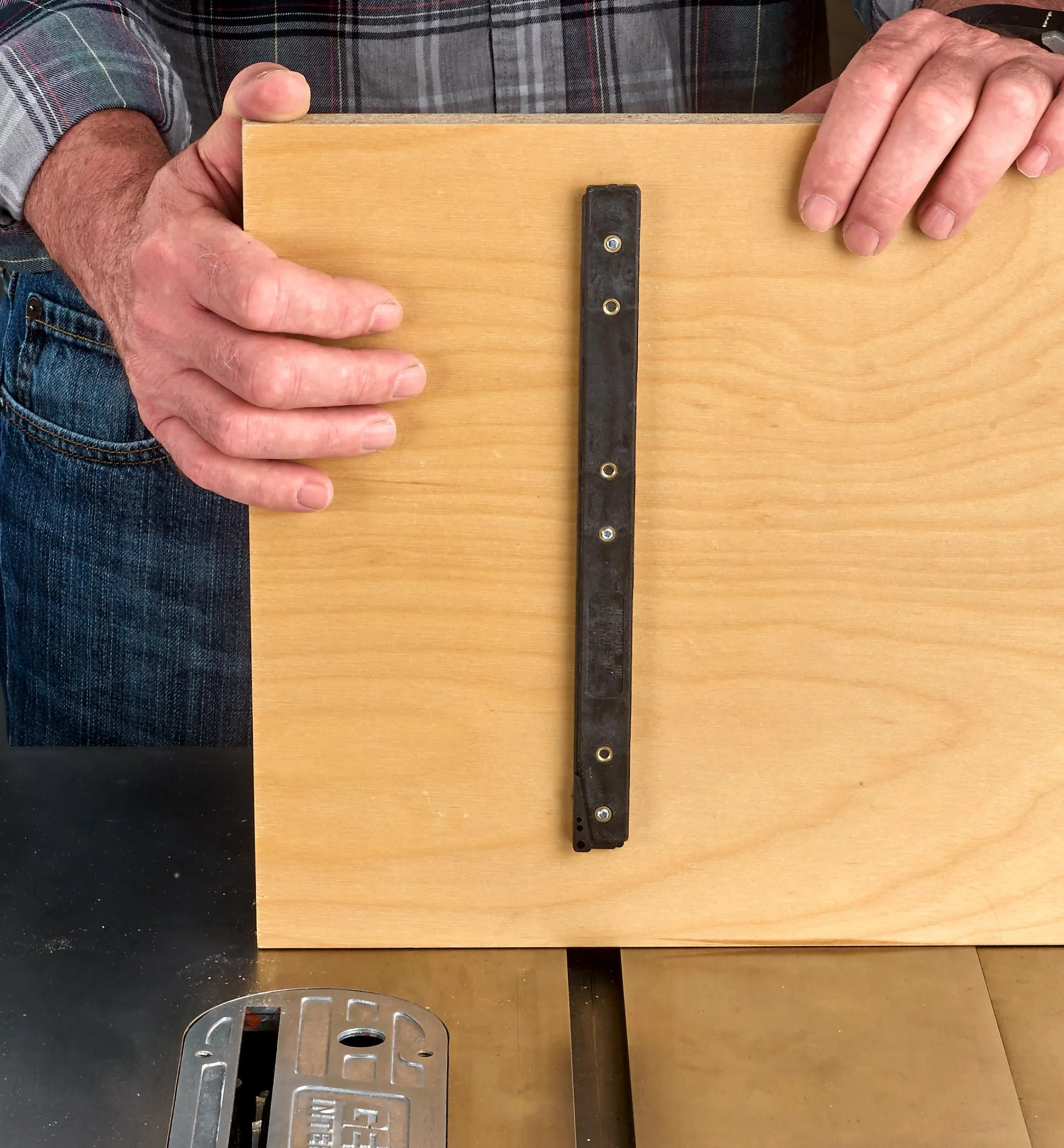 Lee Valley Jigs, Guides & Fixtures>Zeroplay Miter-Slot Slider Bars