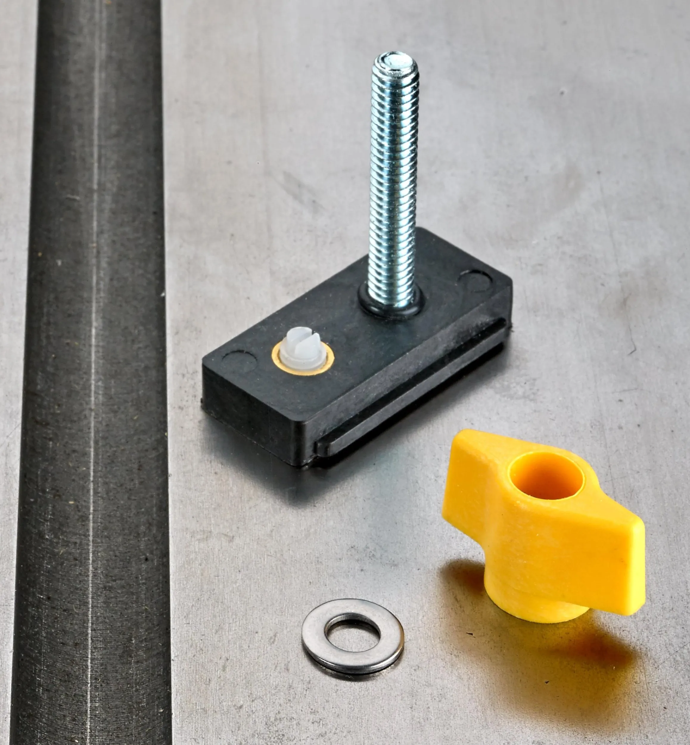 Lee Valley Jigs, Guides & Fixtures>Zeroplay Miter-Slot Slider Bars
